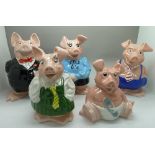 Five Wade Nat West pig money banks