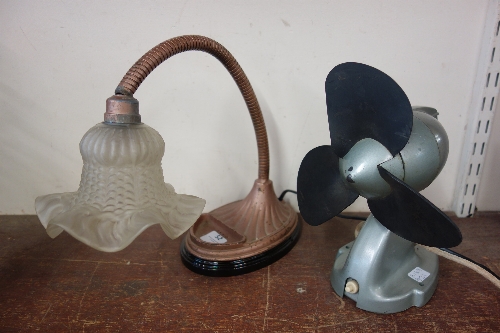 A 1950's desk fan and an Art Deco tulip table lamp - Image 2 of 2