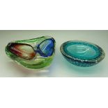 A Whitefriars controlled bubble blue glass bowl, diameter 13cm,