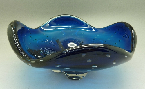 A Whitefriars glass kingfisher blue lobed cased bowl with controlled bubbles,