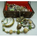 A collection of costume jewellery, weight with box 1.