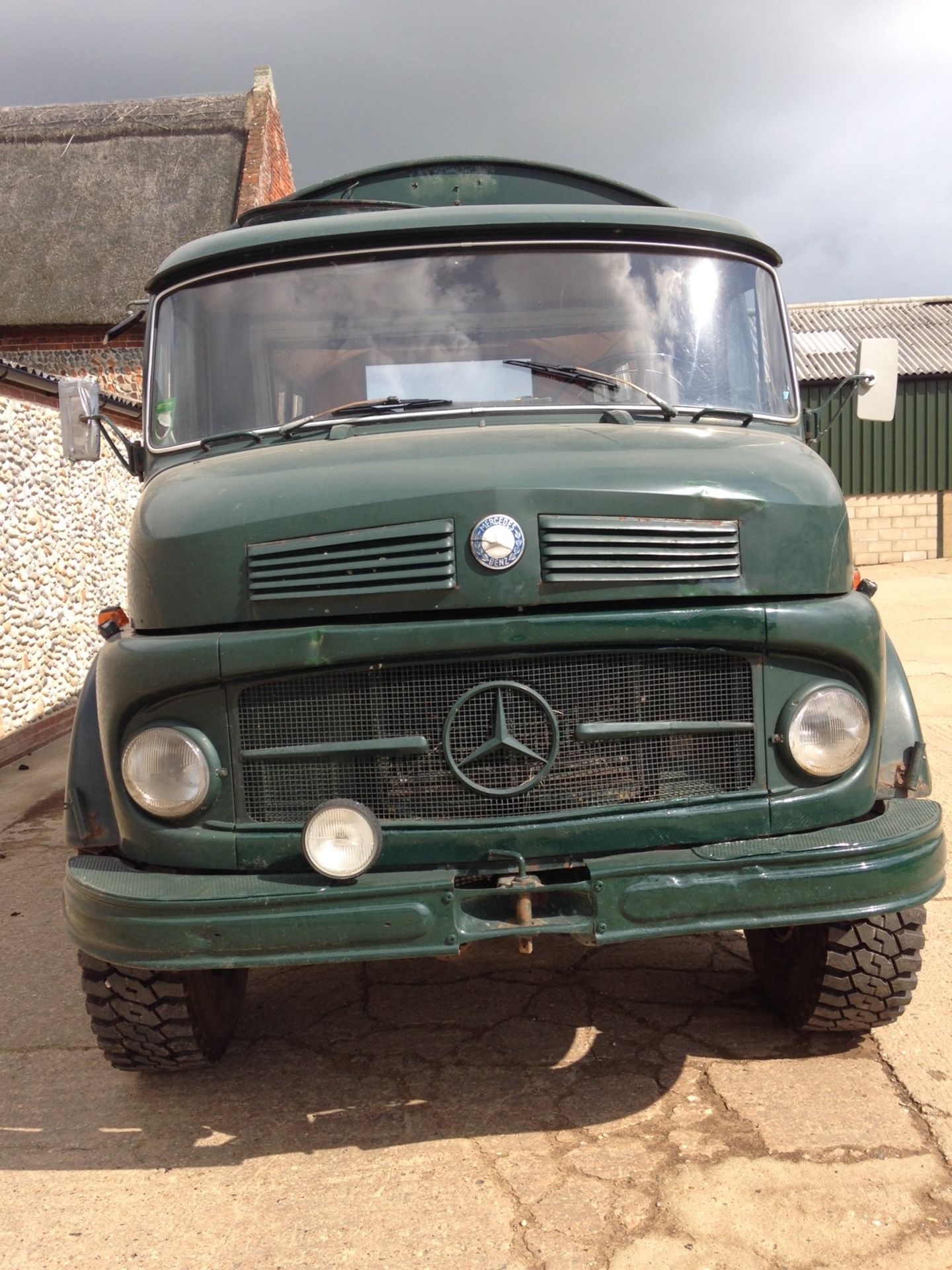 1977 Mercedes 911 4 x 4 Shoot Wagon - Location - North Norfolk - Image 3 of 7