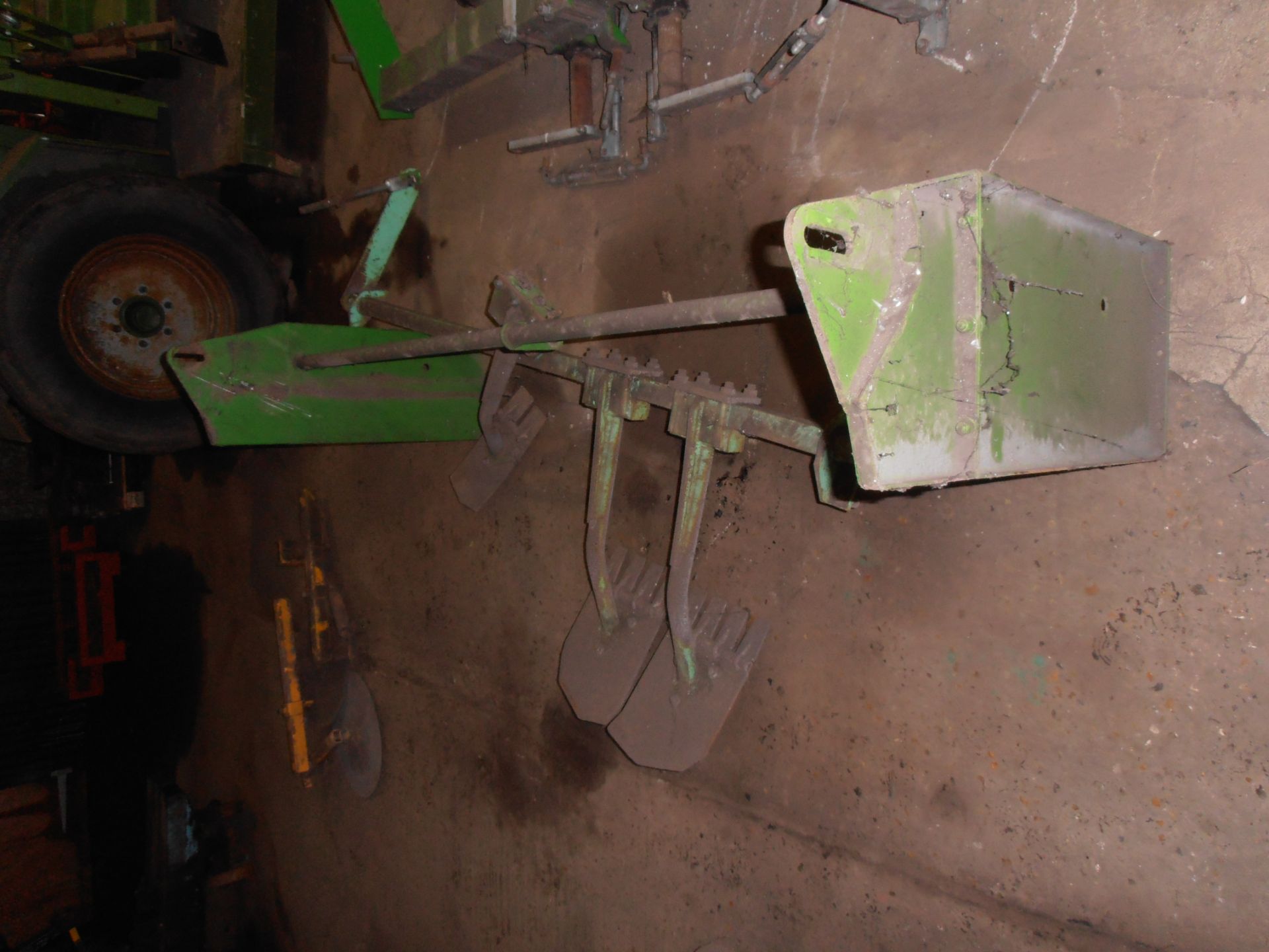 Standen Status shear arm