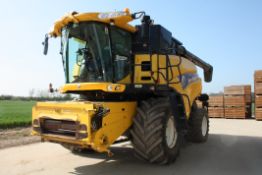 2008 New Holland CR9080 Elevation 4wd Combine. Location - Driffield, E Yorkshire