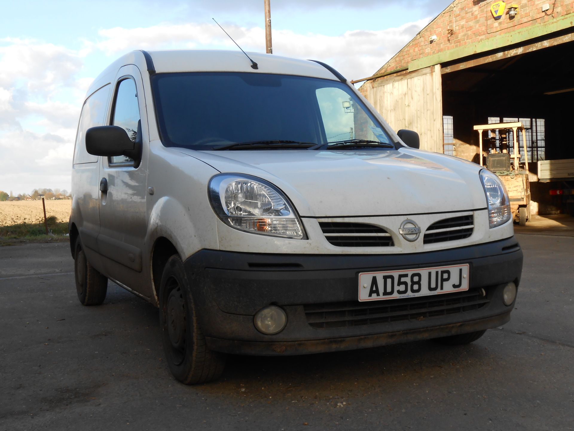 2008 NISSAN Kubistar SE Van - Image 2 of 6