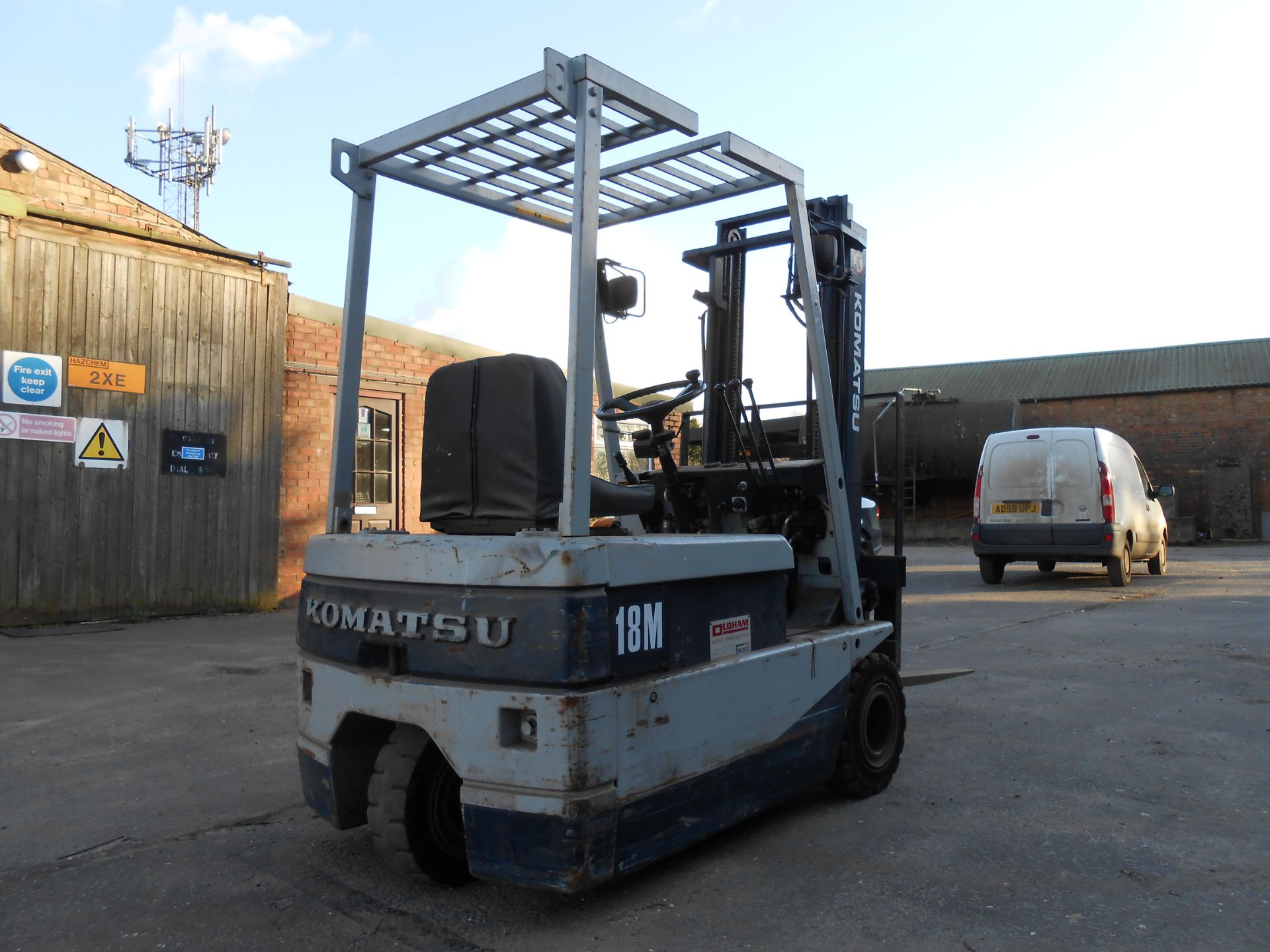 Komatsu 18M electric forklift truck