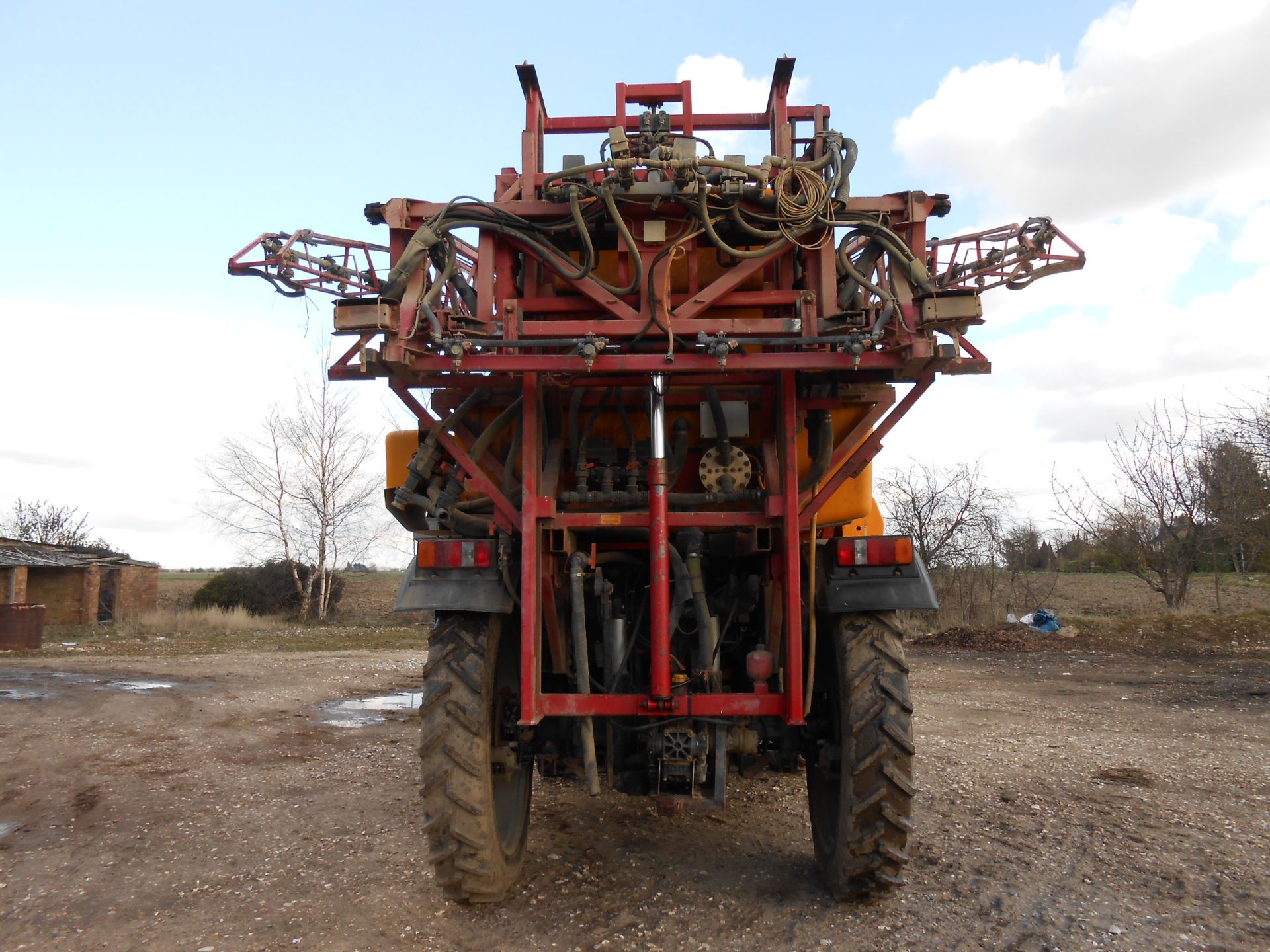 2008 JCB Fastrac 2155 4WD Tractor c/w 24m Spraycare Fastrac 2000 mounted sprayer & Stocks Fanjet - Image 3 of 4