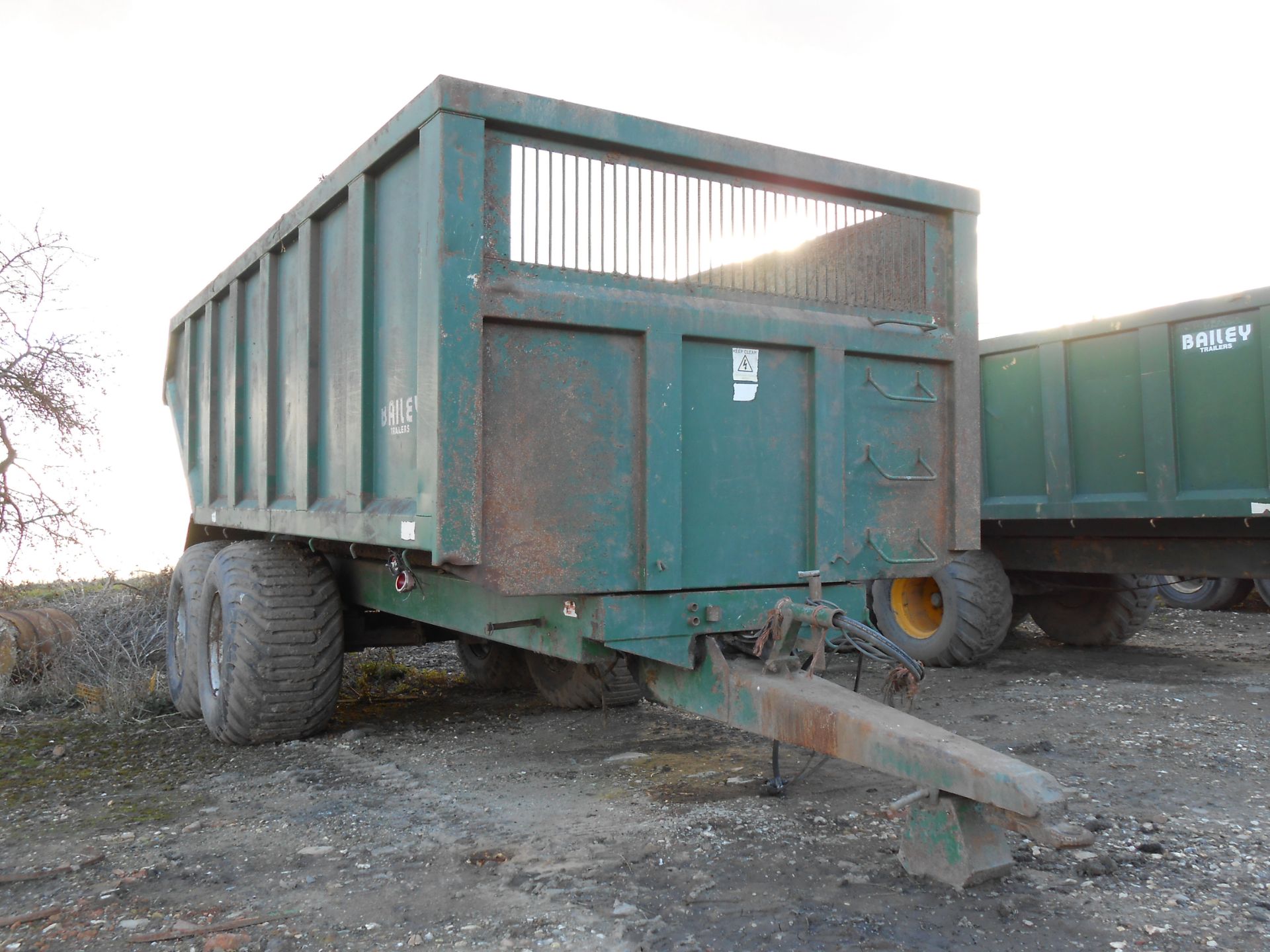 Bailey twin axle beet dump trailer - Image 2 of 8