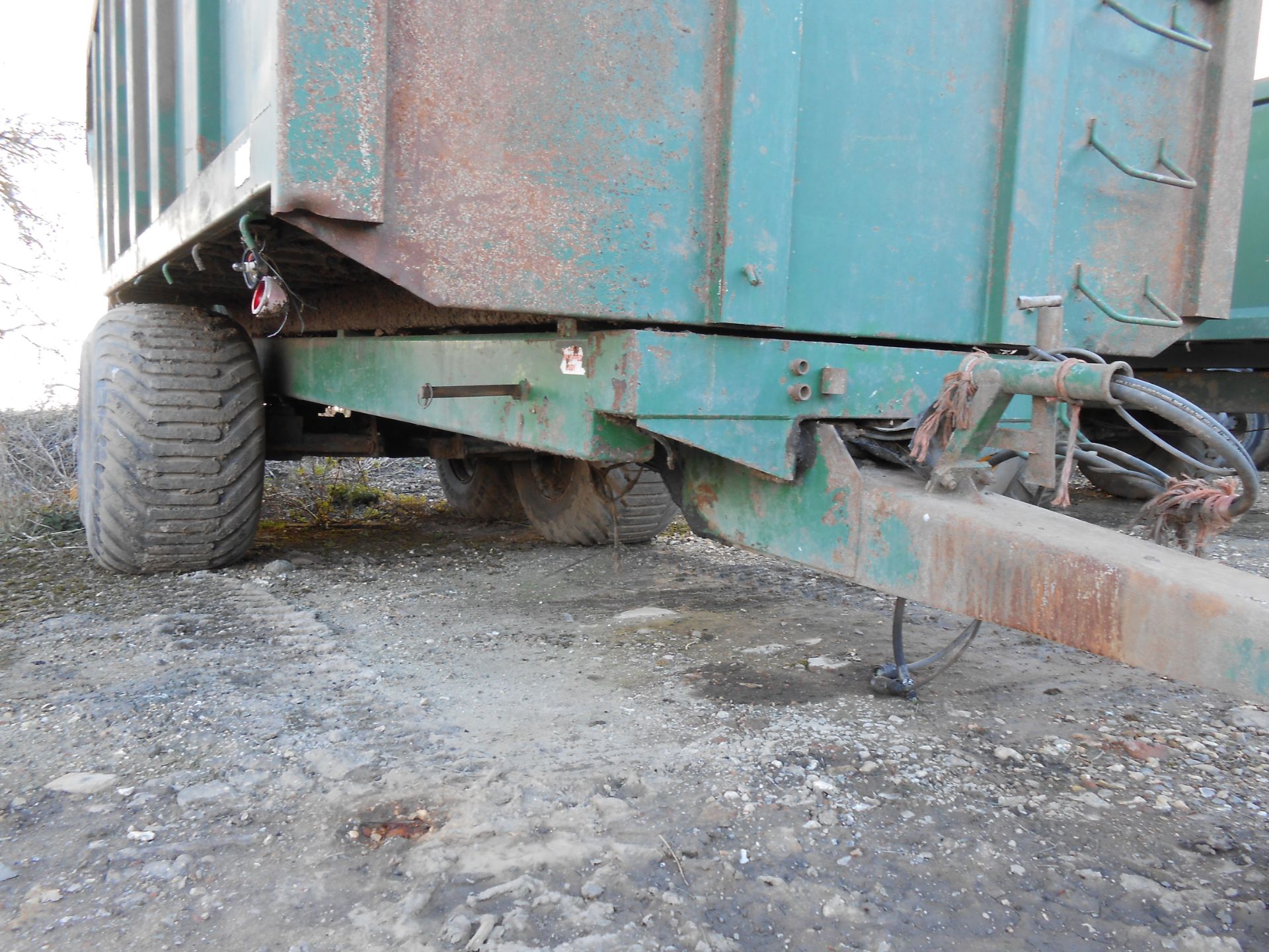 Bailey twin axle beet dump trailer - Image 6 of 8