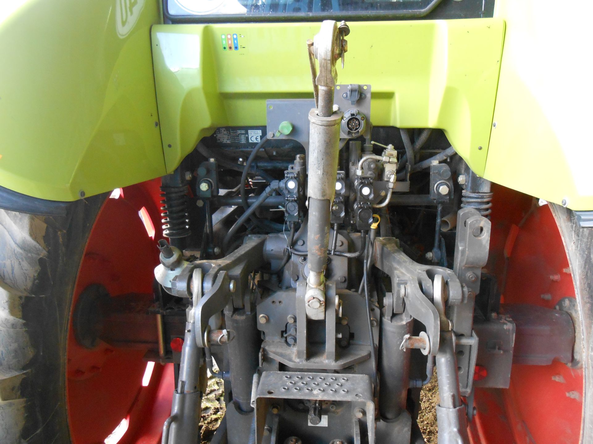 2010 CLAAS Arion 510 4WD Tractor - Image 2 of 14