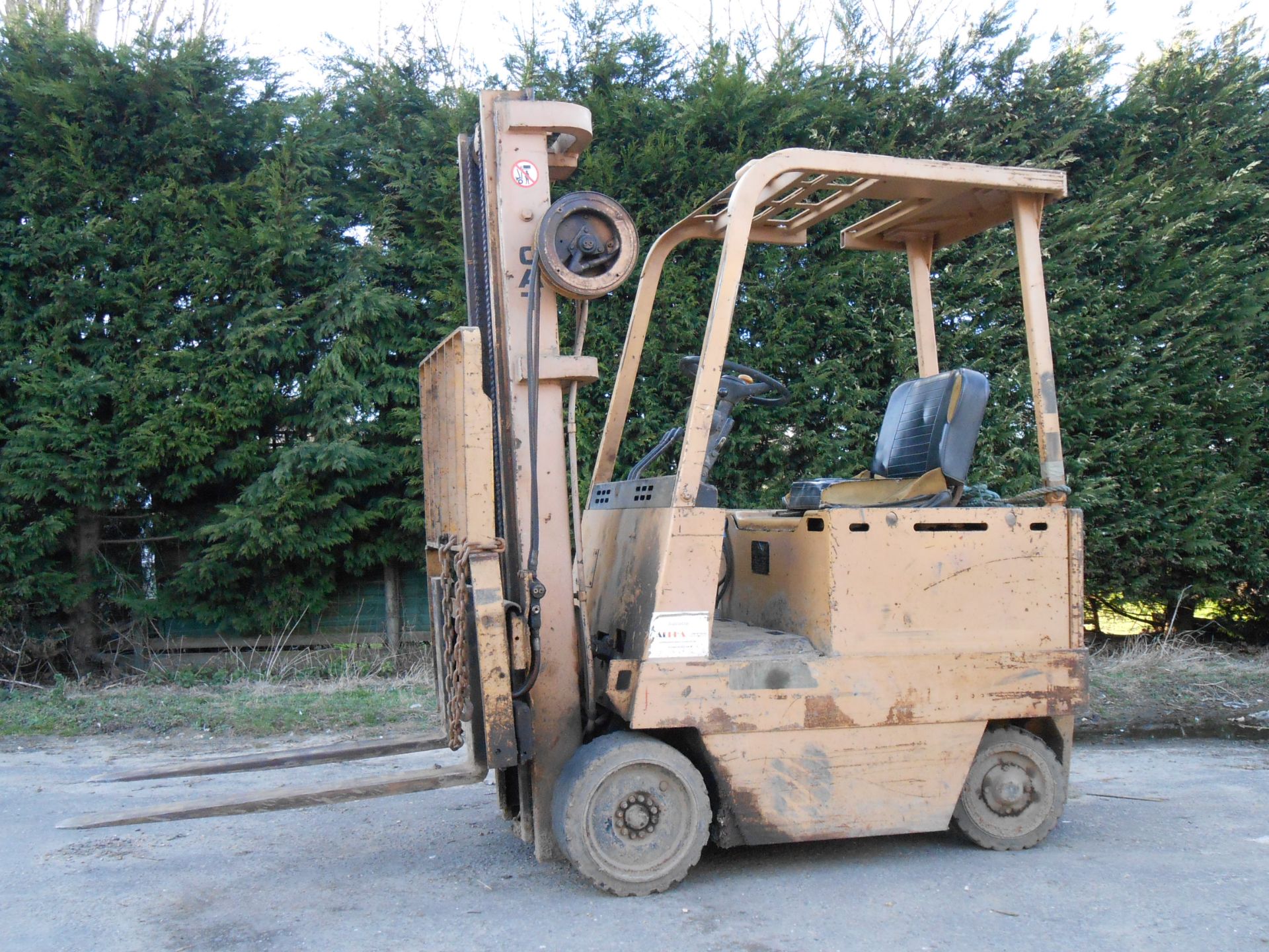 CAT M40 electric forklift truck - Image 2 of 8