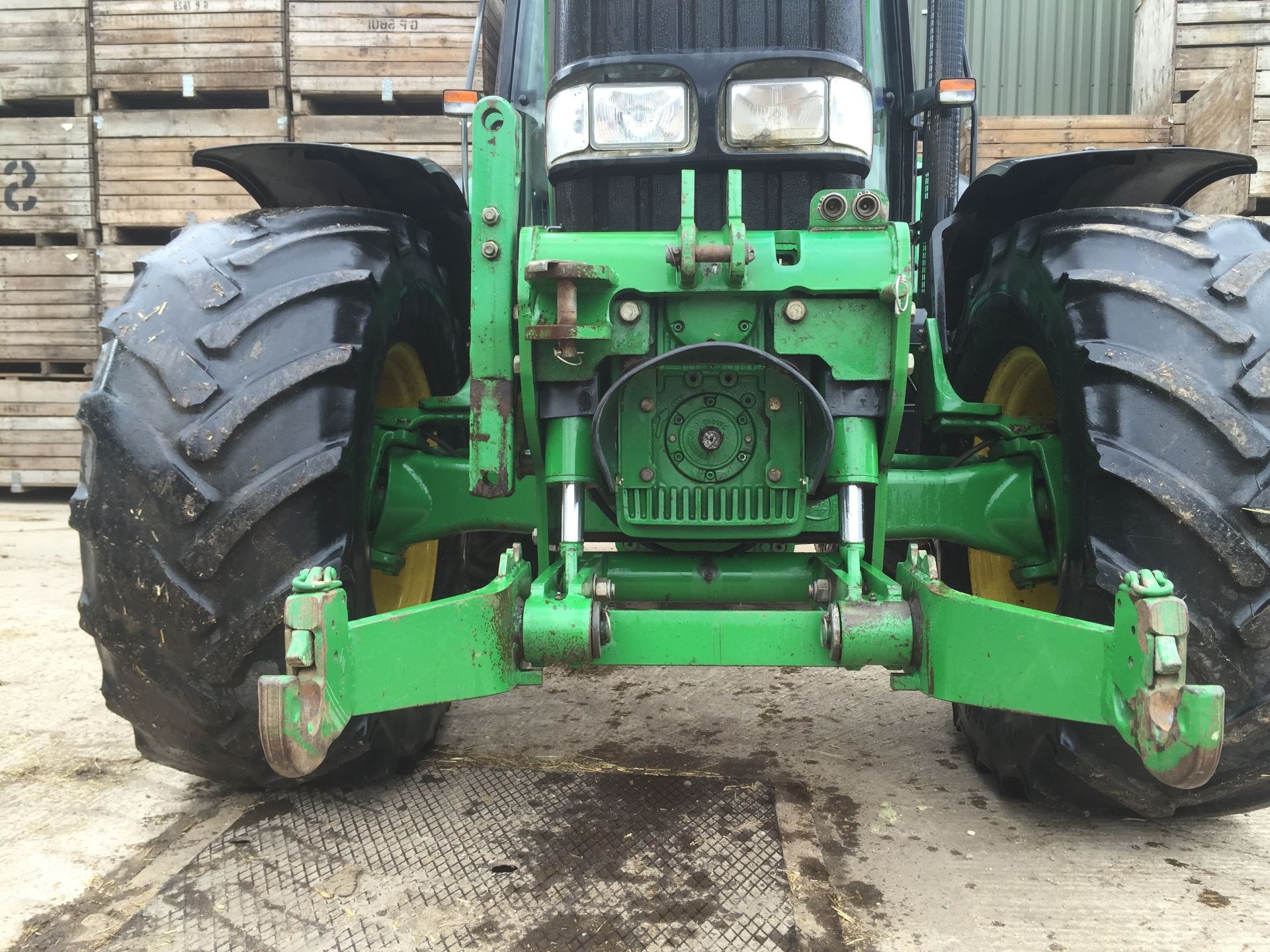 2005 John Deere 6920S Tractor 50k Power Quad c/w front linkage & pto. Location Bourne, Lincolnshire - Image 12 of 12