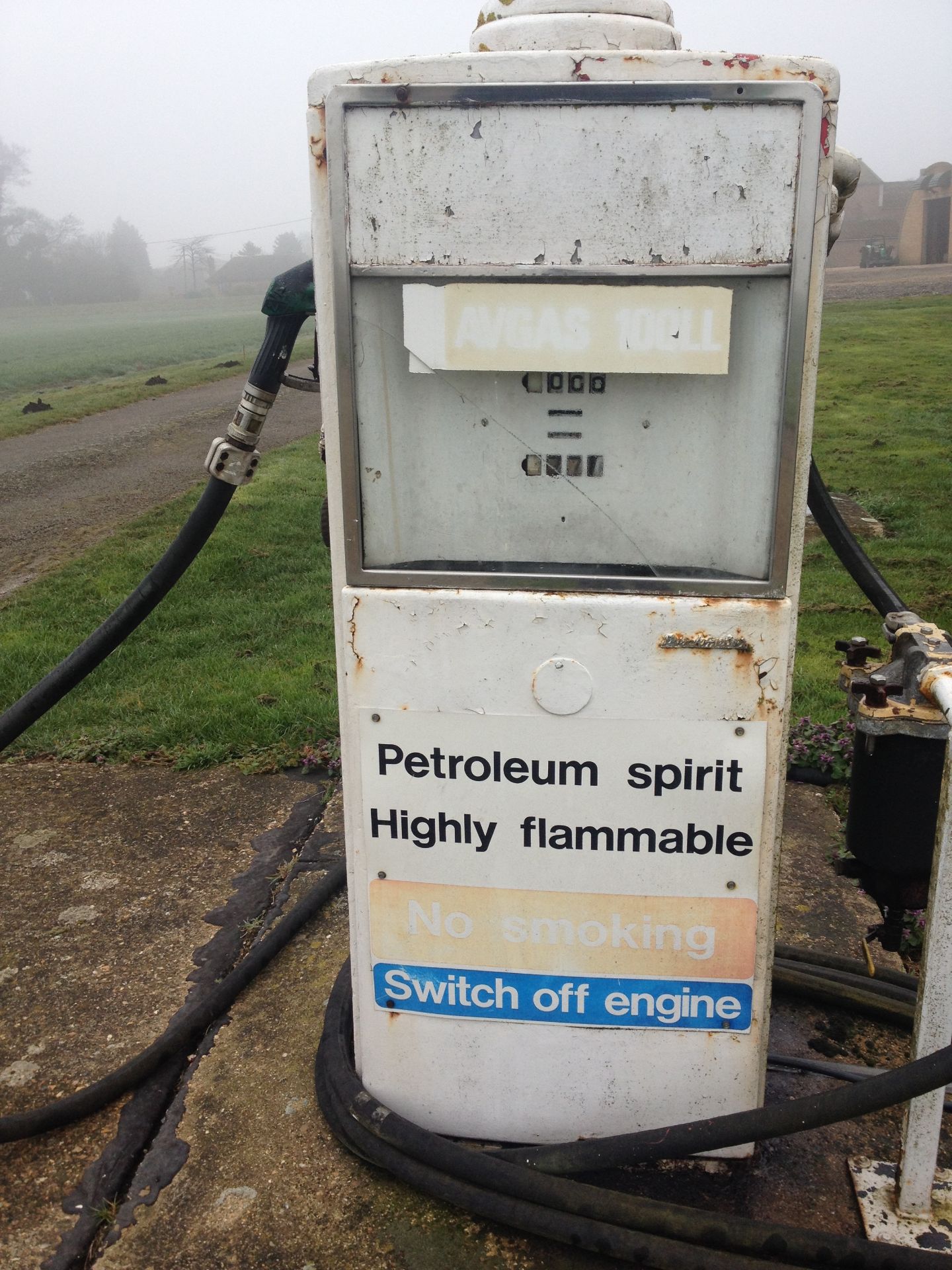 Fuel pump. 3 phase. Location March,  Cambridgeshire. No VAT - Image 2 of 3