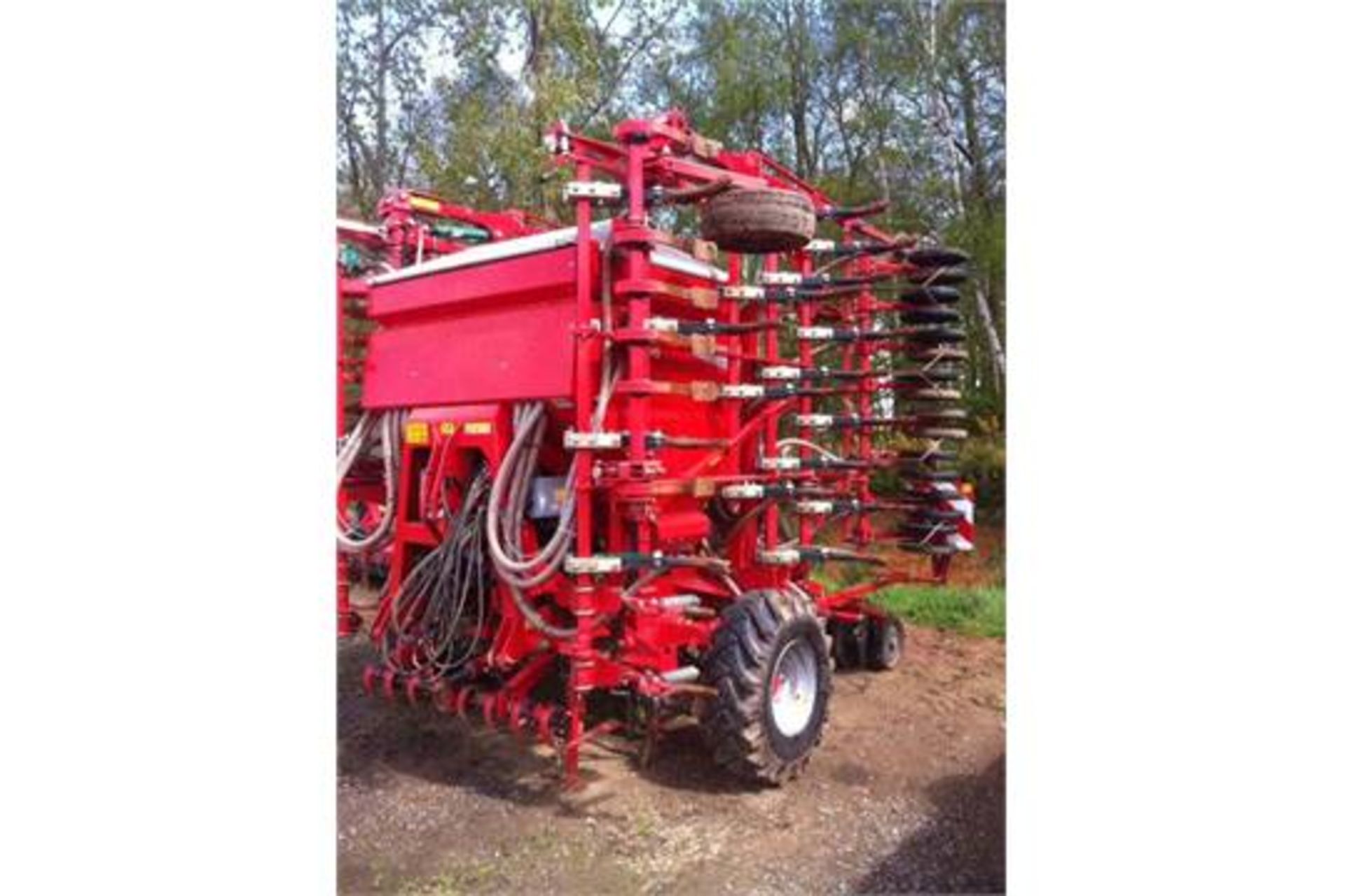 2013 Kverneland TS Evo 6m Tine Drill. Location Colchester, Essex