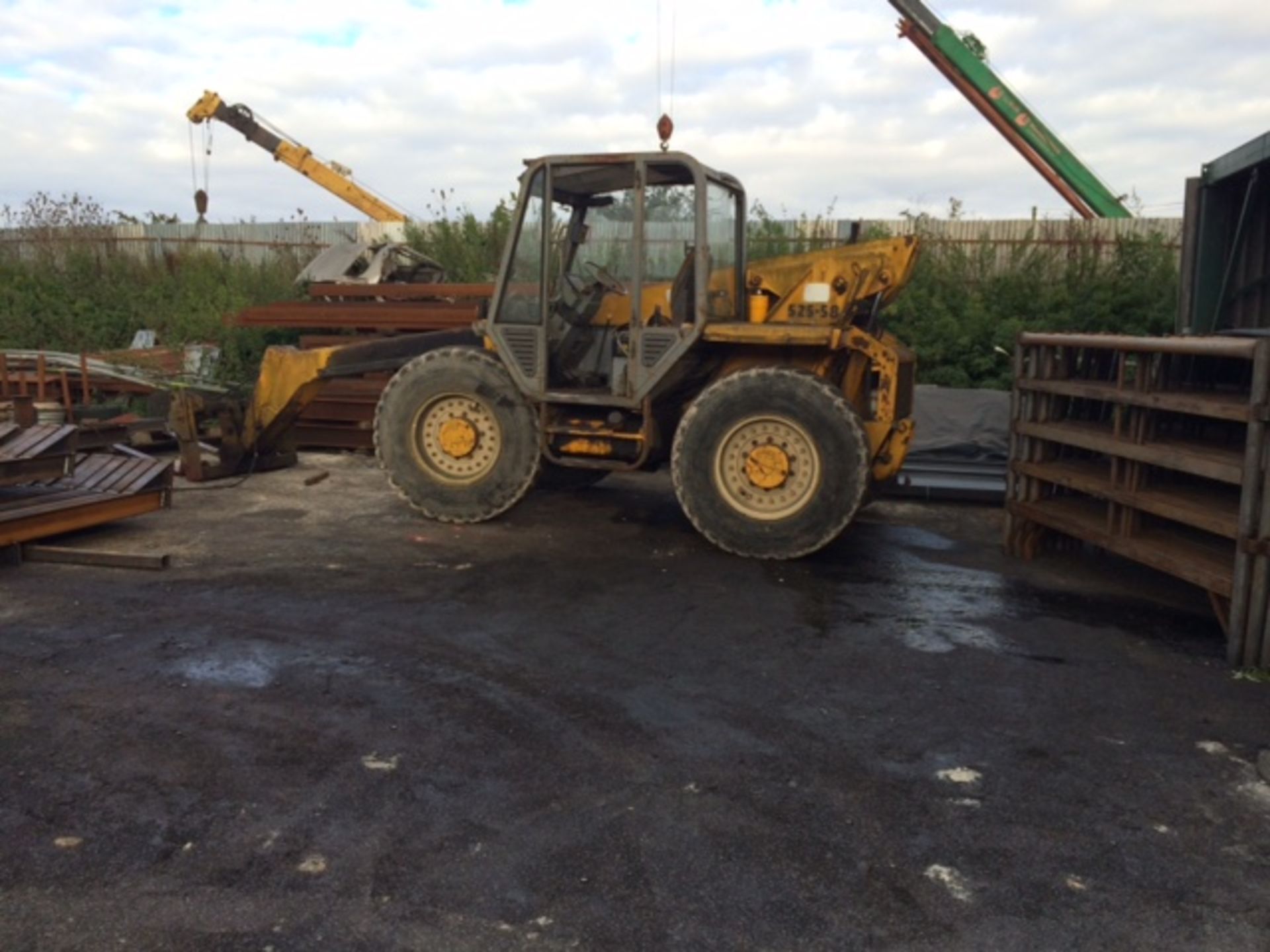 JCB 525 Telehandler