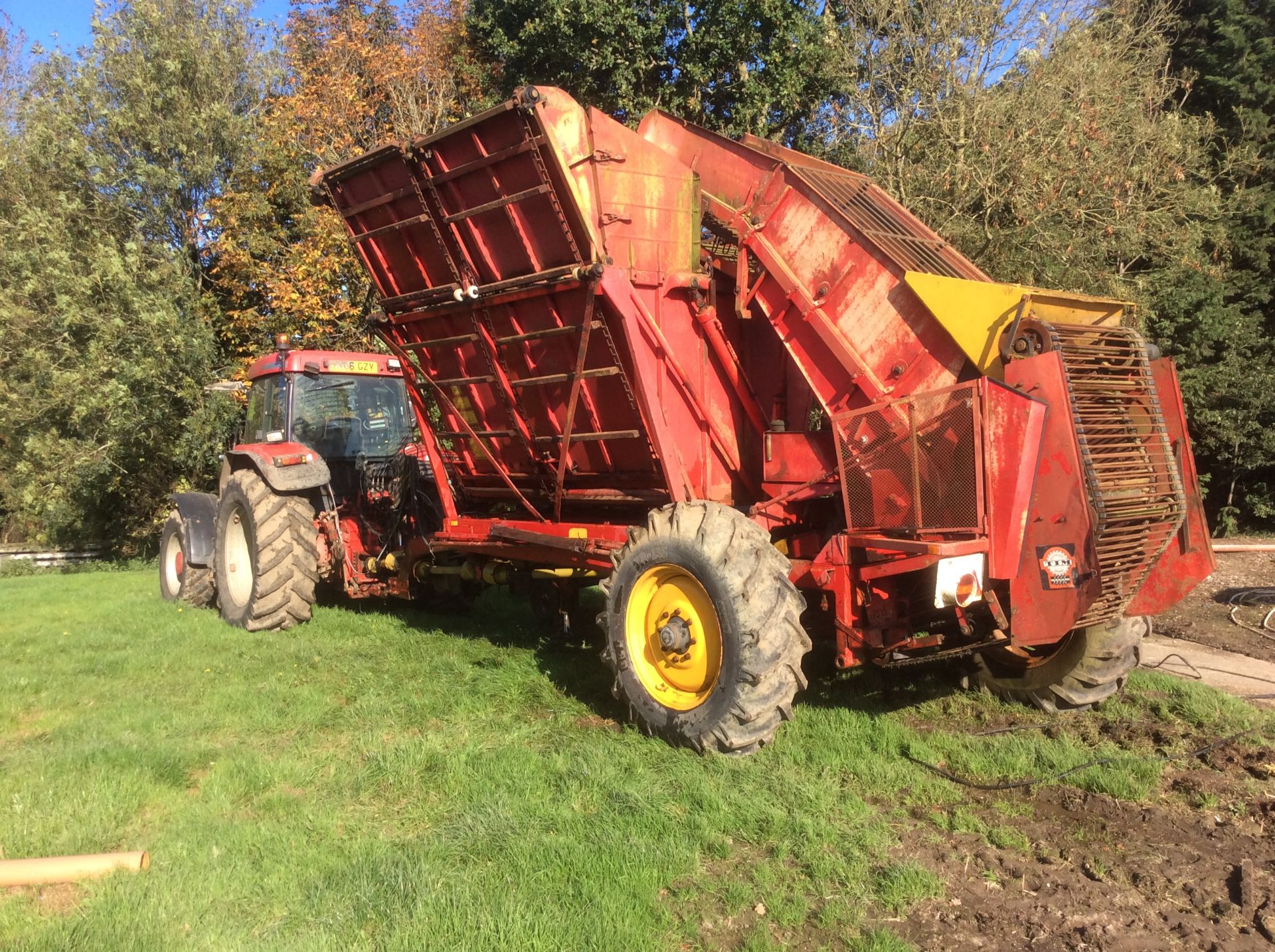 1994 Two Row Tim Sugar Beet Harvester. - Image 3 of 4