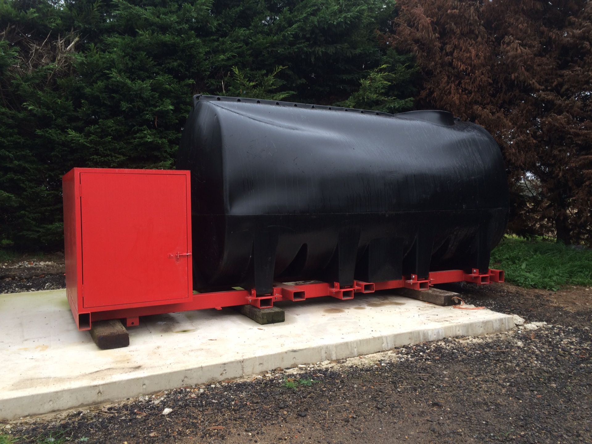 Water Bowser with frame 2015 Location Ross on Wye Hertfordshire - Image 2 of 3