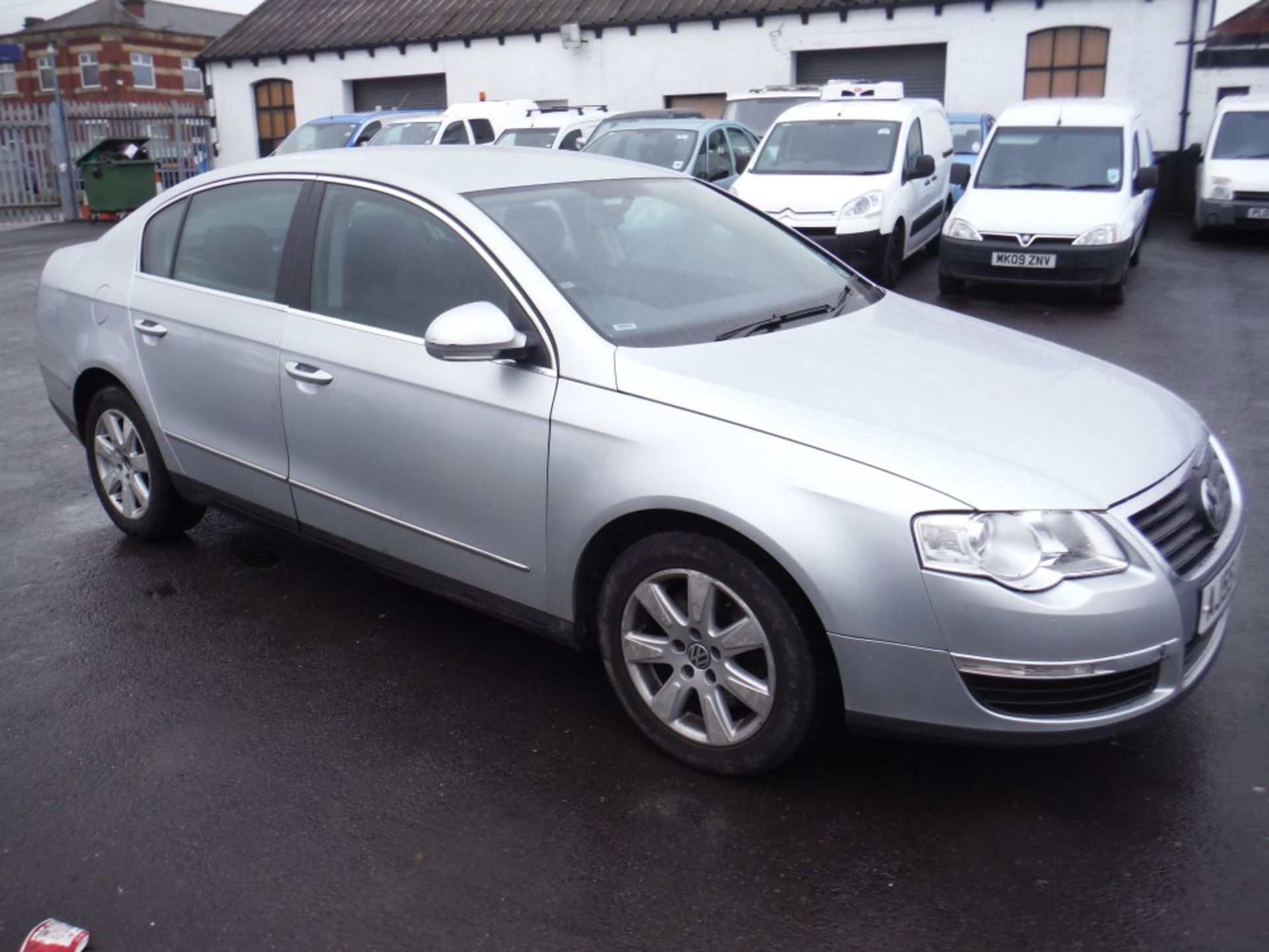 55 reg VW PASSAT SE TDI 140 AUTO, 1ST REG 12/05, TEST 05/15, 141000M NOT WARRANTED, V5 HERE, 2