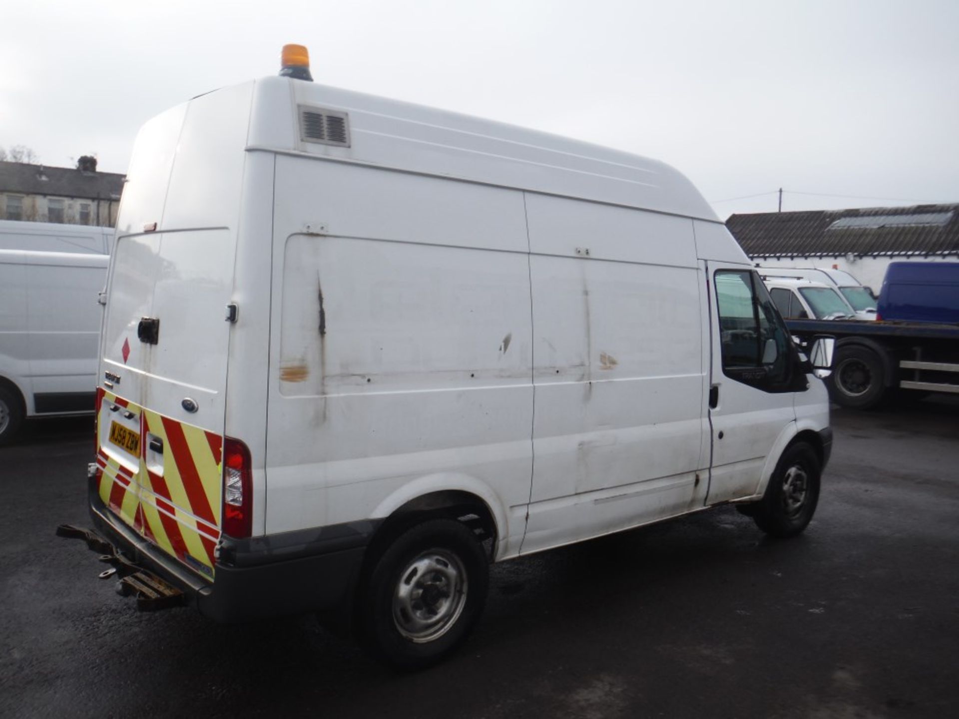 58 reg FORD TRANSIT 115 T350M RWD, 1ST REG 02/09, TEST 11/15, 112103M, V5 HERE, 1 FORMER KEEPER ( - Image 3 of 5