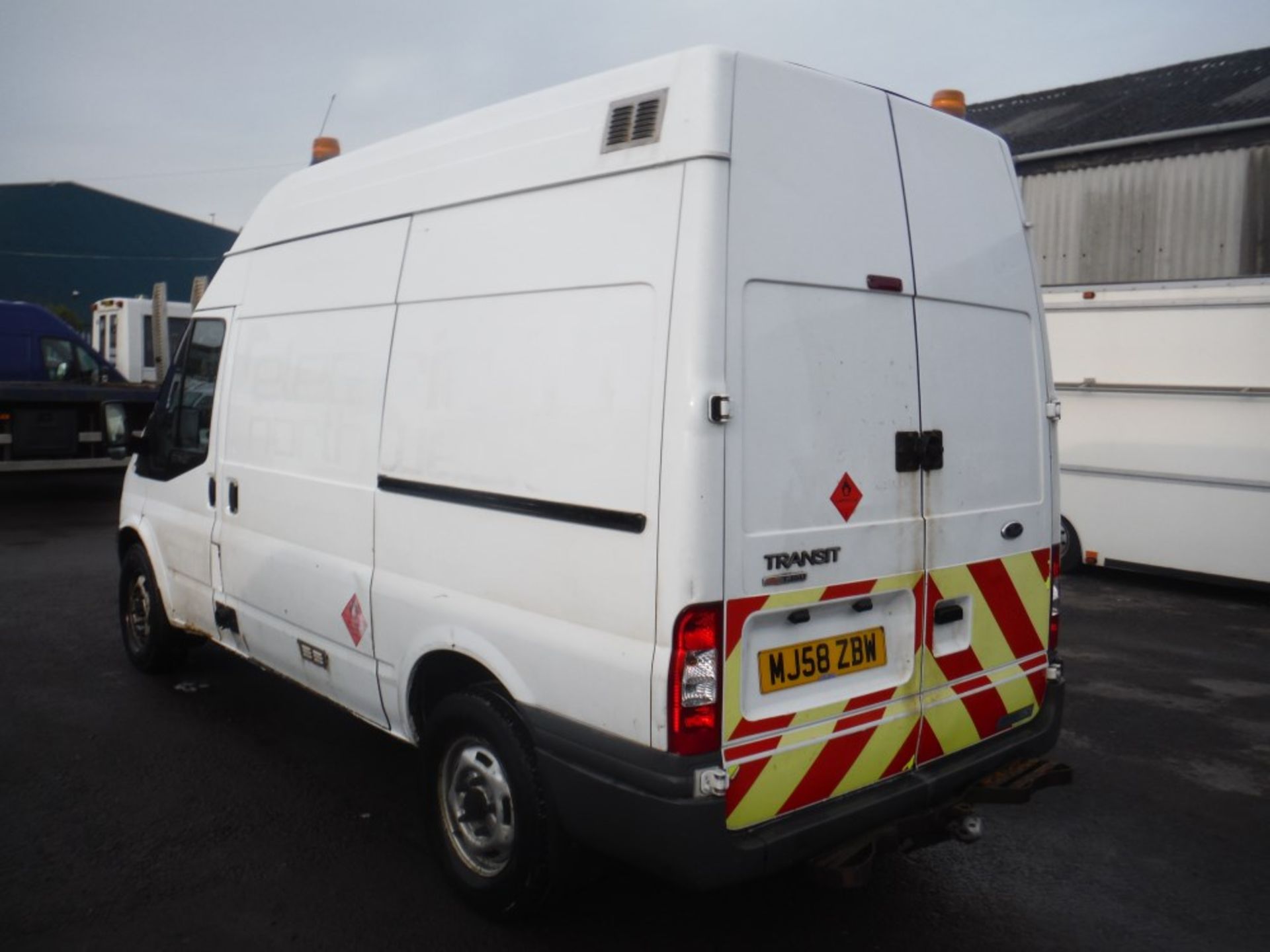 58 reg FORD TRANSIT 115 T350M RWD, 1ST REG 02/09, TEST 11/15, 112103M, V5 HERE, 1 FORMER KEEPER ( - Image 5 of 5