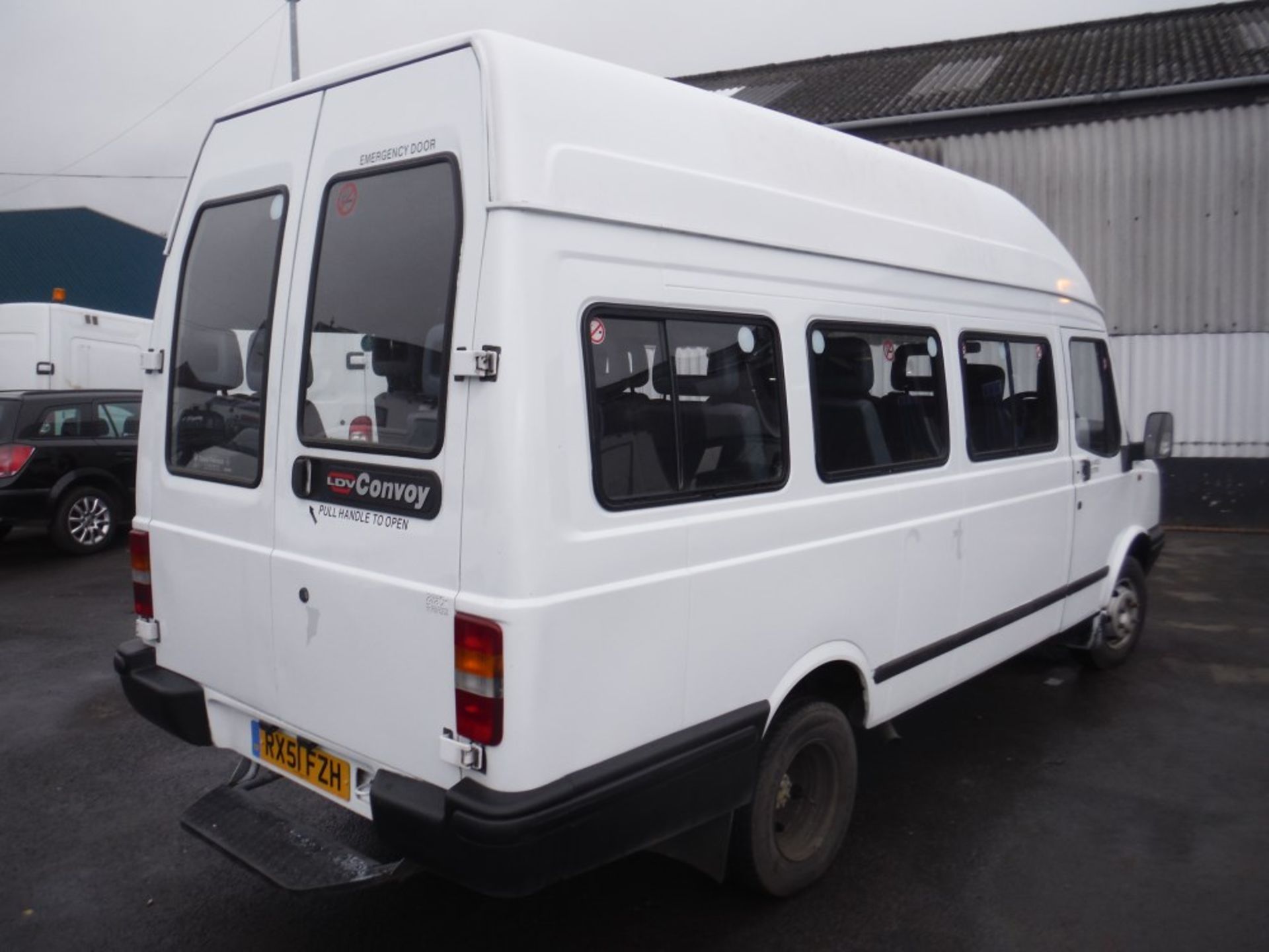 51 reg LDV 400 CONVOY D LWB 17 SEAT MINI BUS, 1ST REG 09/01, TEST 12/15, COIF, 293379KM WARRANTED, - Image 4 of 5