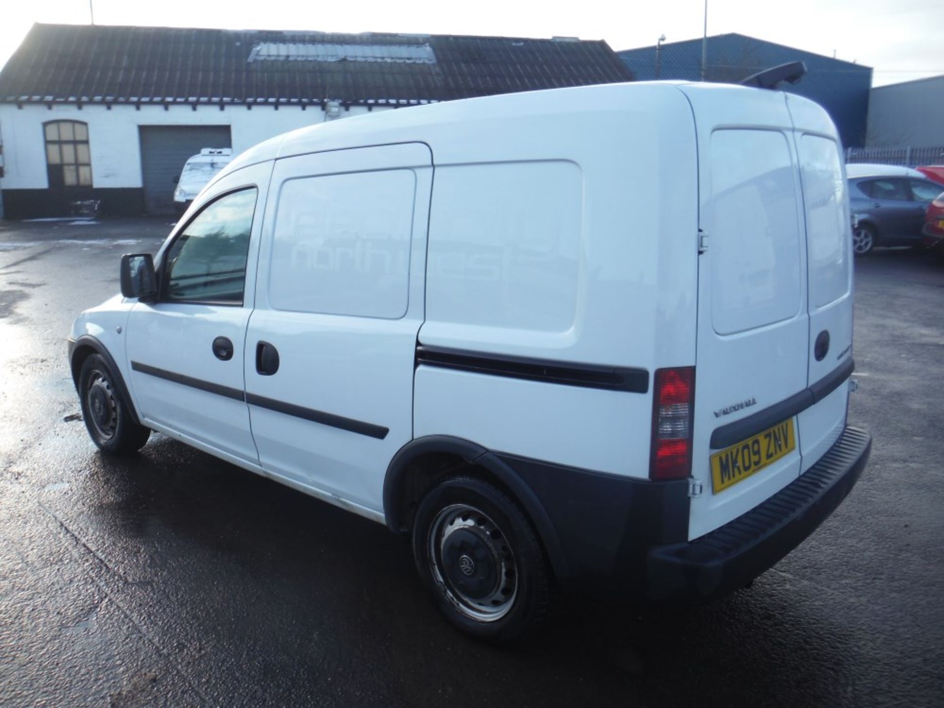 09 reg VAUXHALL COMBO 1700 CDTI VAN, 1ST REG 07/09, TEST 05/15, 113663M, V5 HERE, 1 FORMER KEEPER ( - Image 3 of 5