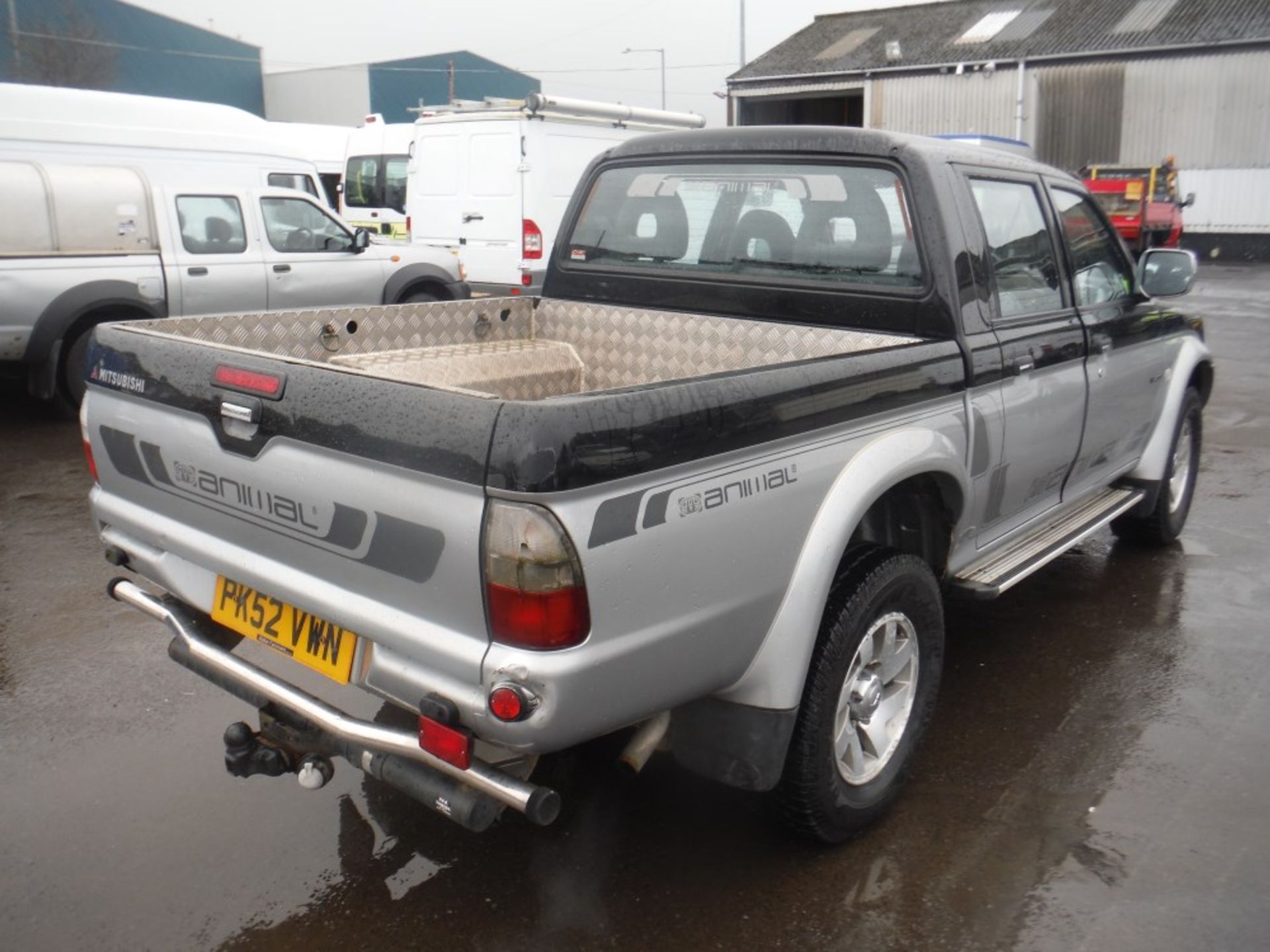 52 reg MITSUBISHI L200 ANIMAL 4WD, 1ST REG 12/02, 155017M WARRANTED, V5 HERE, 2 FORMER KEEPERS [+ - Image 4 of 5