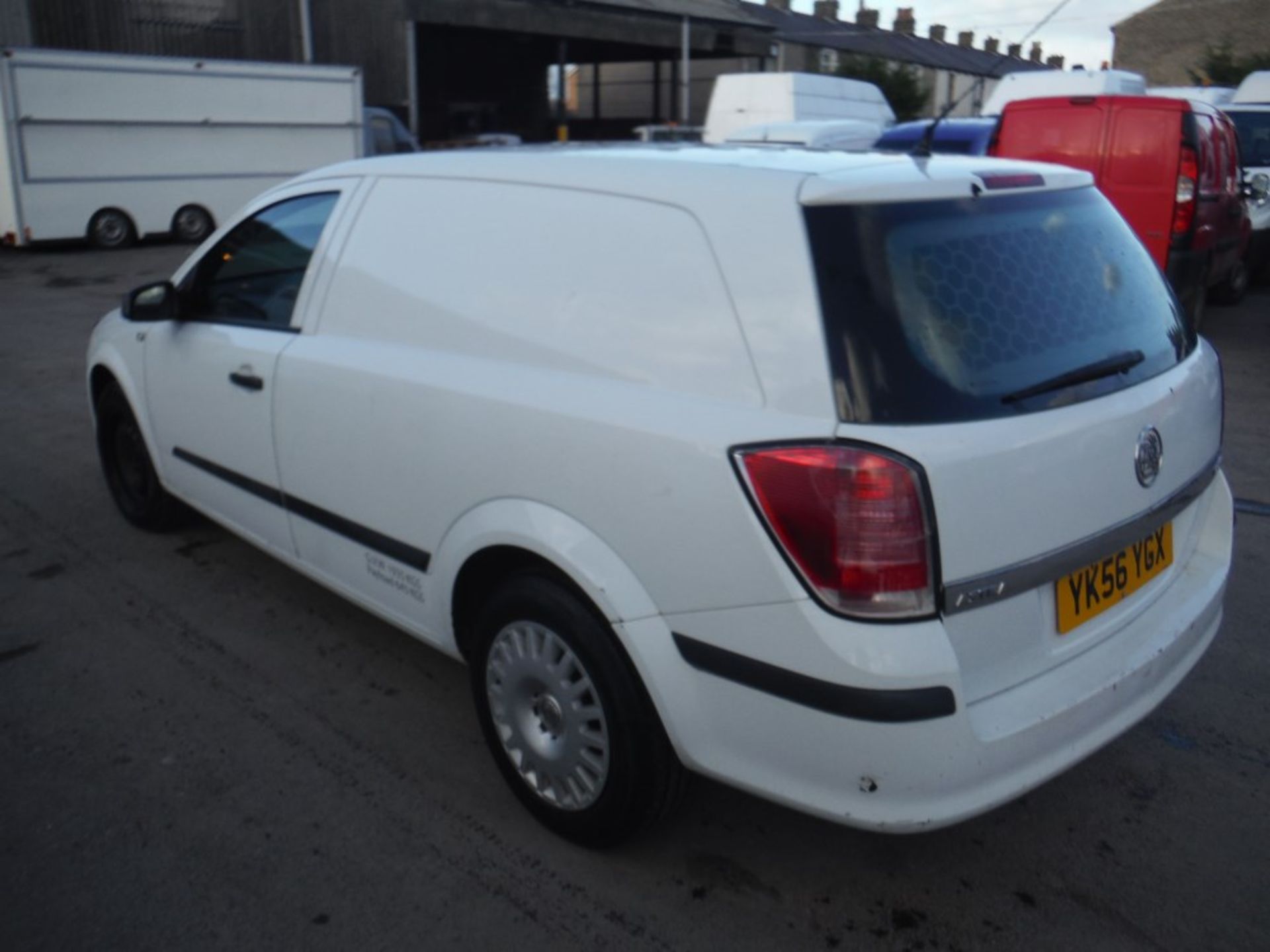 56 reg VAUXHALL ASTRA CLUB CDTI VAN, 1ST REG 11/06, TEST 11/15, 128225M WARRANTED, V5 HERE, 1 FORMER - Image 3 of 5