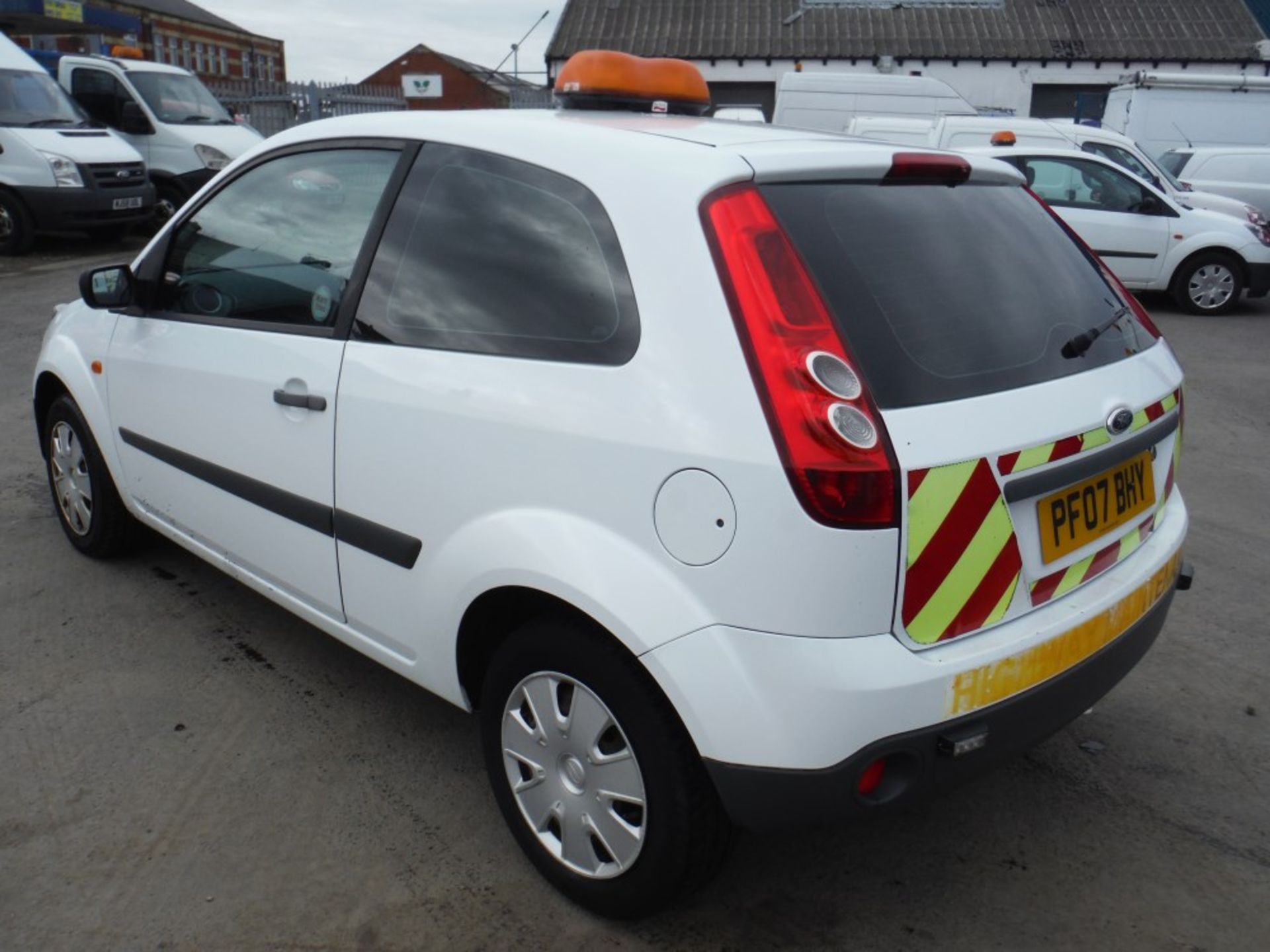 07 reg FORD FIESTA TDCI VAN, 1ST REG 05/07, 161824M, V5 HERE, 1OWNER FROM NEW (DIRECT COUNCIL) [+ - Image 3 of 5