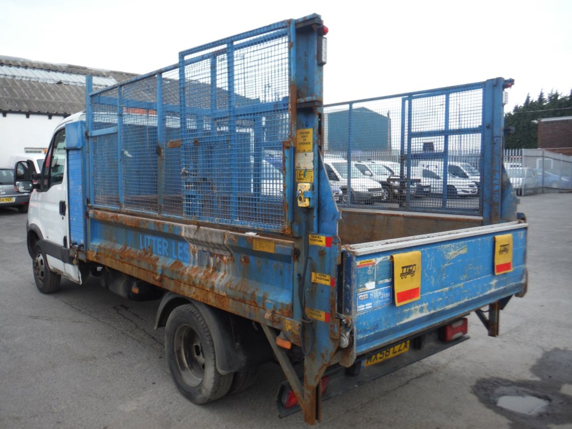 58 reg IVECO DAILY 50C15 CAGED TIPPER, 1ST REG 10/08, TEST 09/15, 117628M, V5 HERE, 1 OWNER FROM NEW - Image 3 of 5