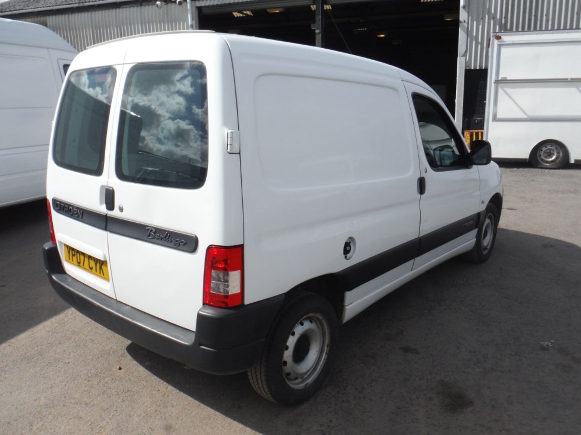 07 reg CITROEN BERLINGO 600 HDI, 1ST REG 03/07, TEST 06/15, 116700M, V5 HERE, 4 FORMER KEEPERS [+ - Image 4 of 5