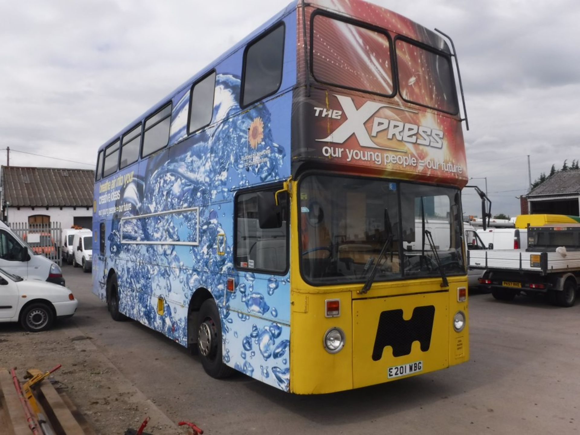 E reg LEYLAND DOUBLE DECKER BUS, 1ST REG 05/88, V5 HERE, 2 FORMER KEEPERS (DIRECT COUNCIL) [+ VAT]