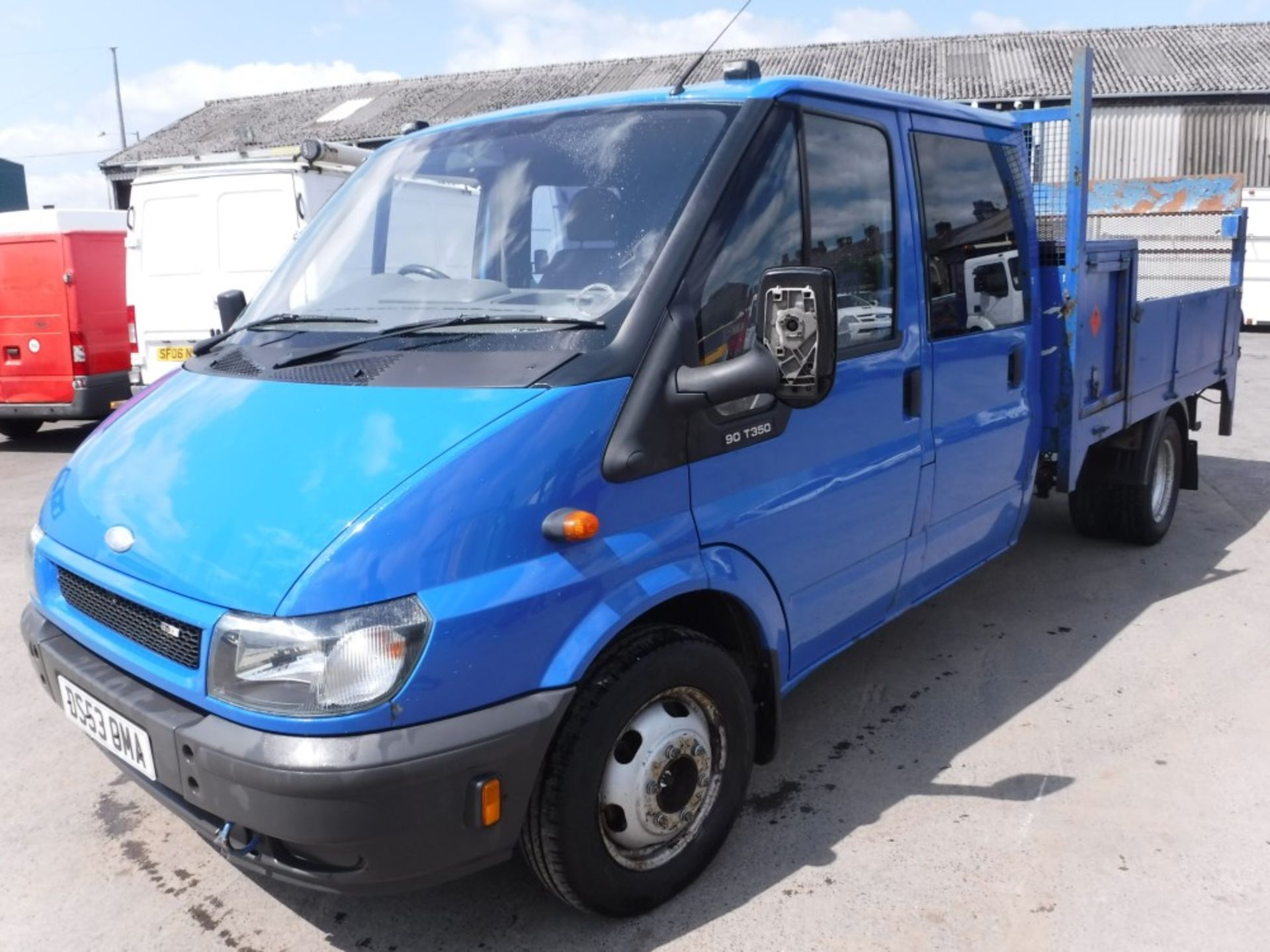 53 reg FORD TRANSIT 350 DOUBLE CAB DROPSIDE C/W TAIL LIFT, MANU 2003, 129891M WARRANTED, V5 HERE, - Image 2 of 5