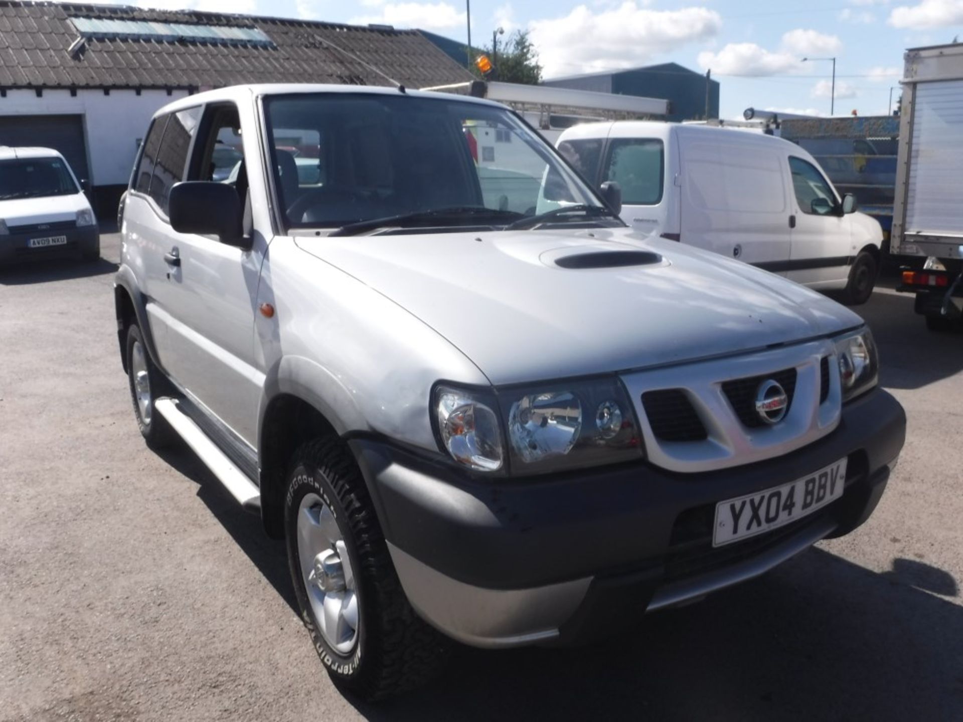 04 reg NISSAN TERRANO, 1ST REG 03/04, TEST 05/16, 140449M WARRANTED, V5 HERE, 3 FORMER KEEPERS [NO