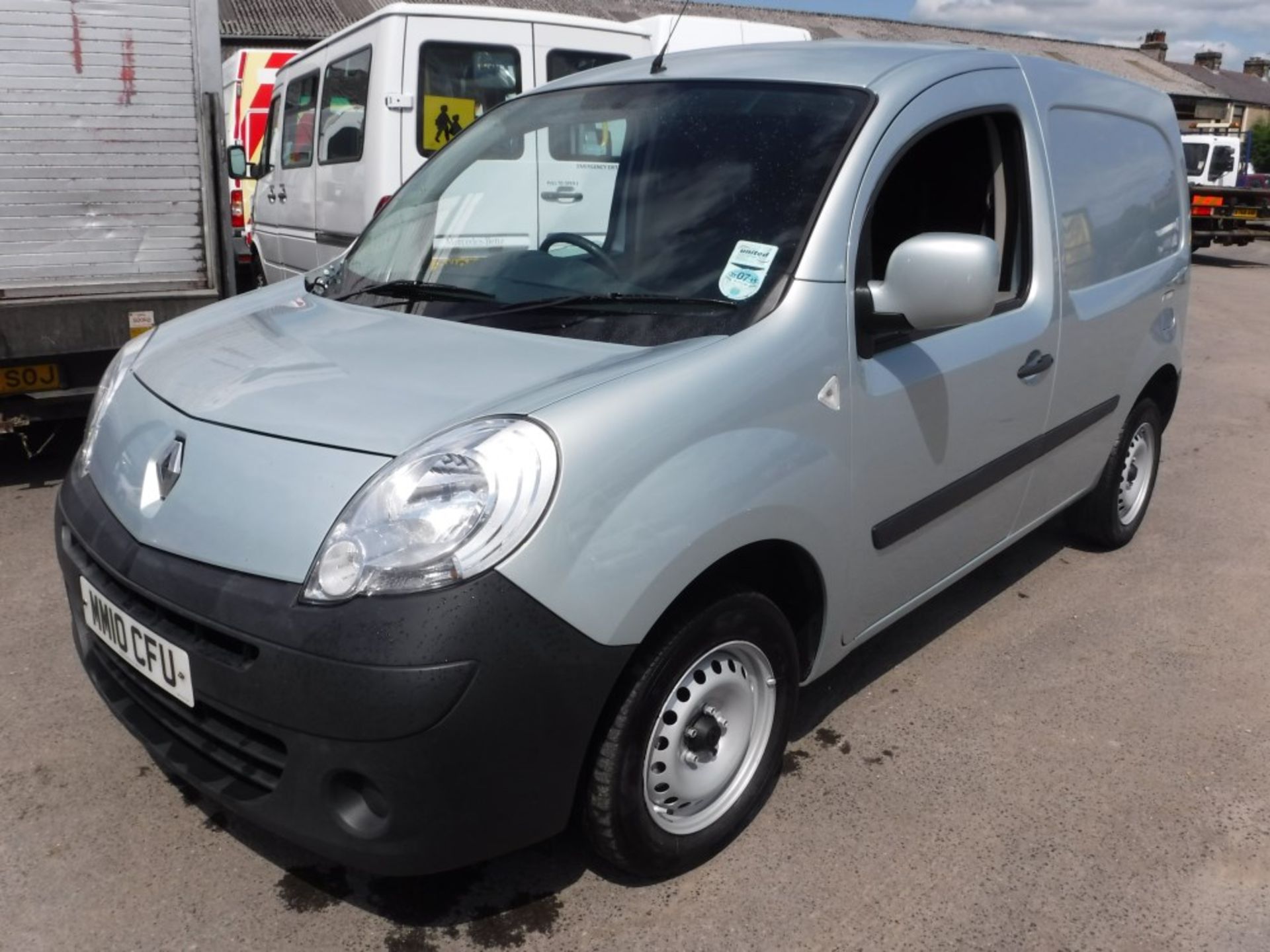 10 reg RENAULT KANGOO ML19 EXTRA DCI, 1ST REG 07/10, TEST 05/16, 134428M WARRANTED, V5 HERE, 1 OWNER - Image 2 of 5