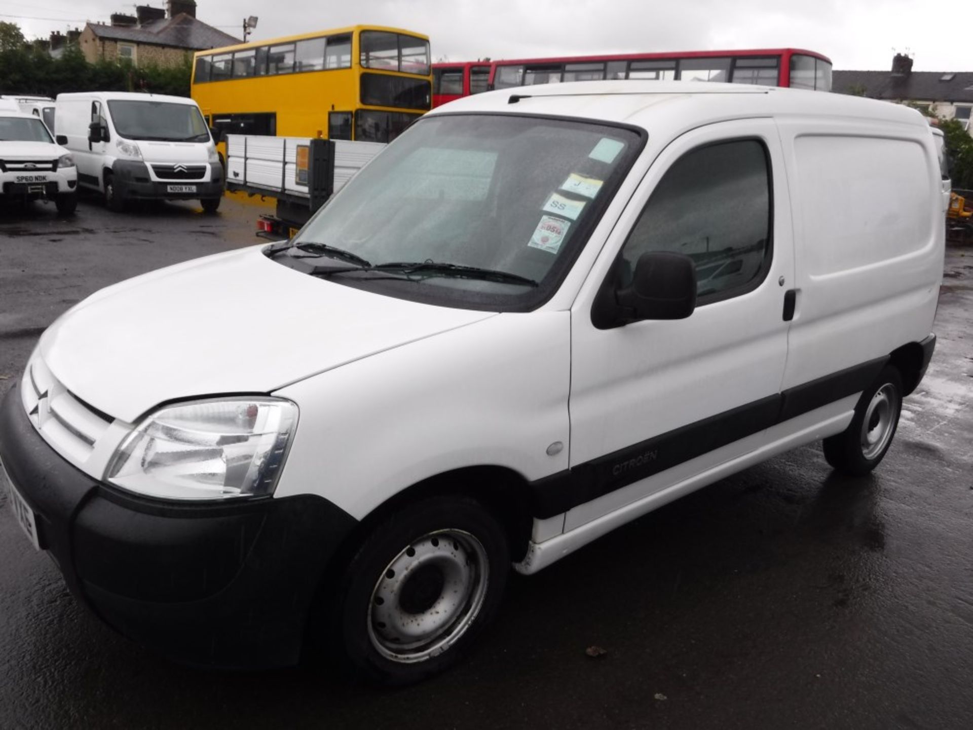 03 reg CITROEN BERLINGO 600D X, 1ST REG 06/03, 45506M, V5 HERE, 1 FORMER KEEPER (DIRECT - Image 2 of 5