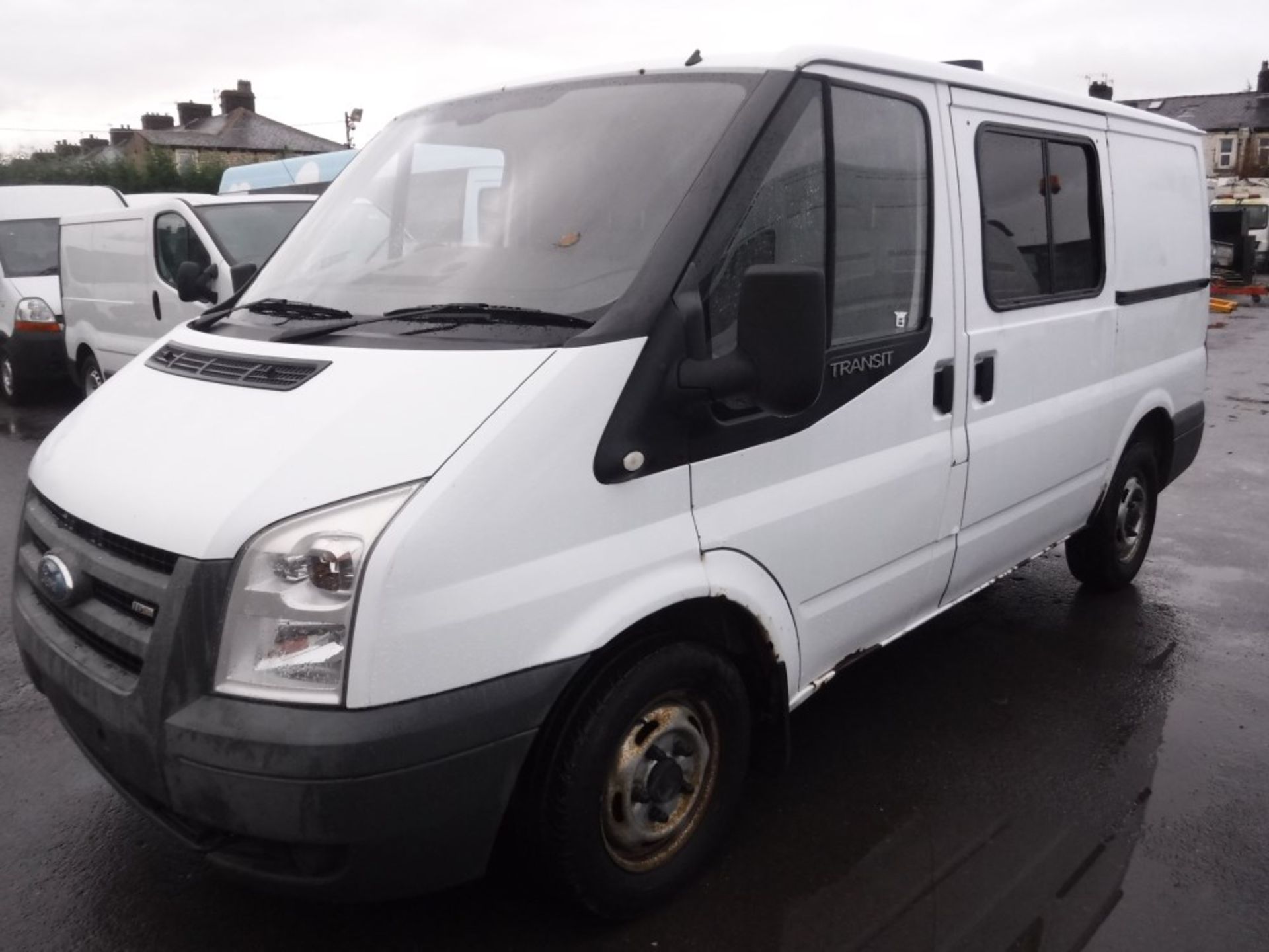 2007 UNREGISTERED FORD TRANSIT 300 SWB DIESEL DOG CARRYING VAN, 91185M, EX MOD, NO V5 [+ VAT] - Image 2 of 9