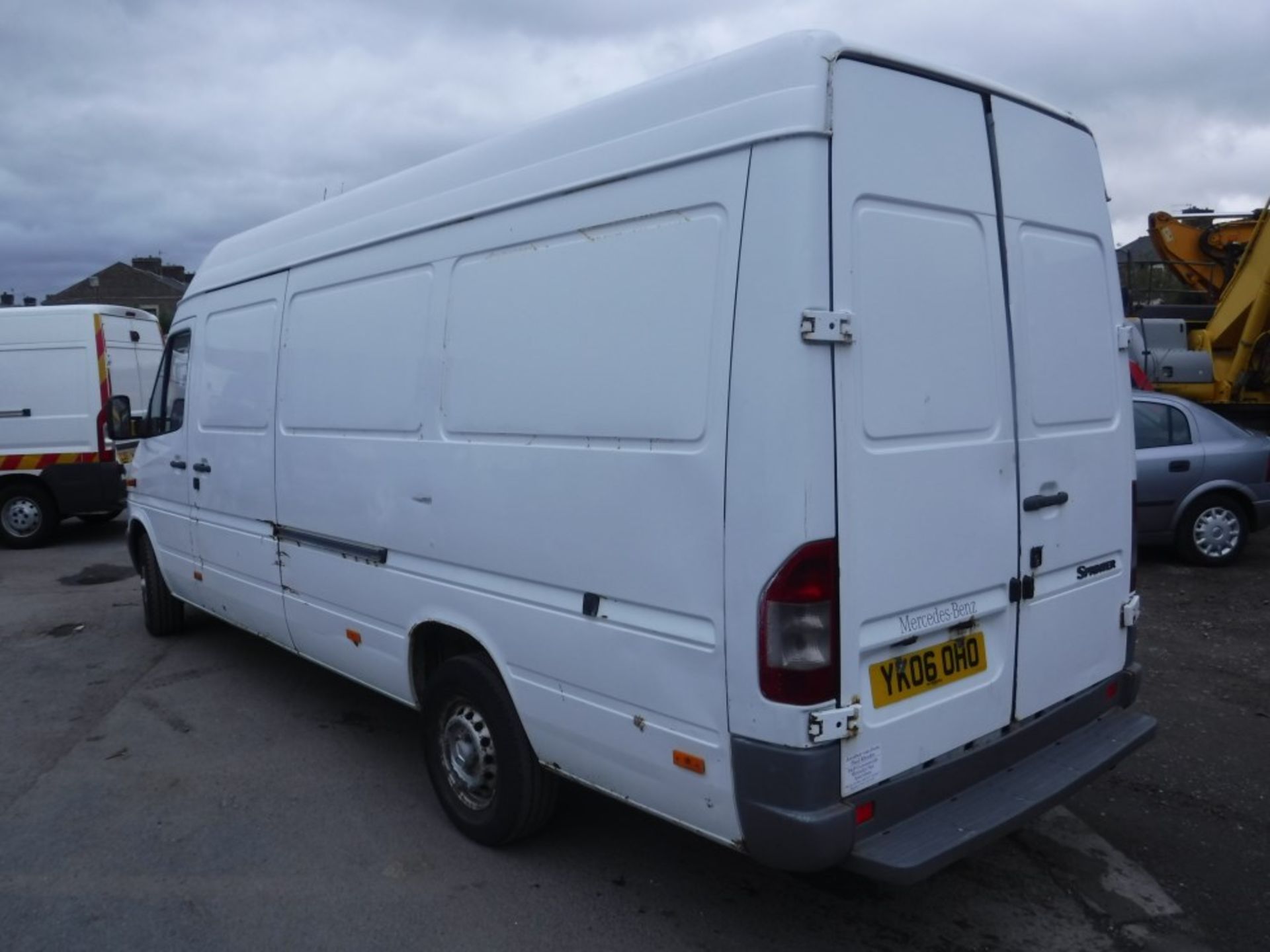 06 reg MERCEDES SPRINTER 311 CDI LWB, 1ST REG 05/06, TEST 02/16, 249833M, V5 HERE, 2 FORMER - Image 3 of 5