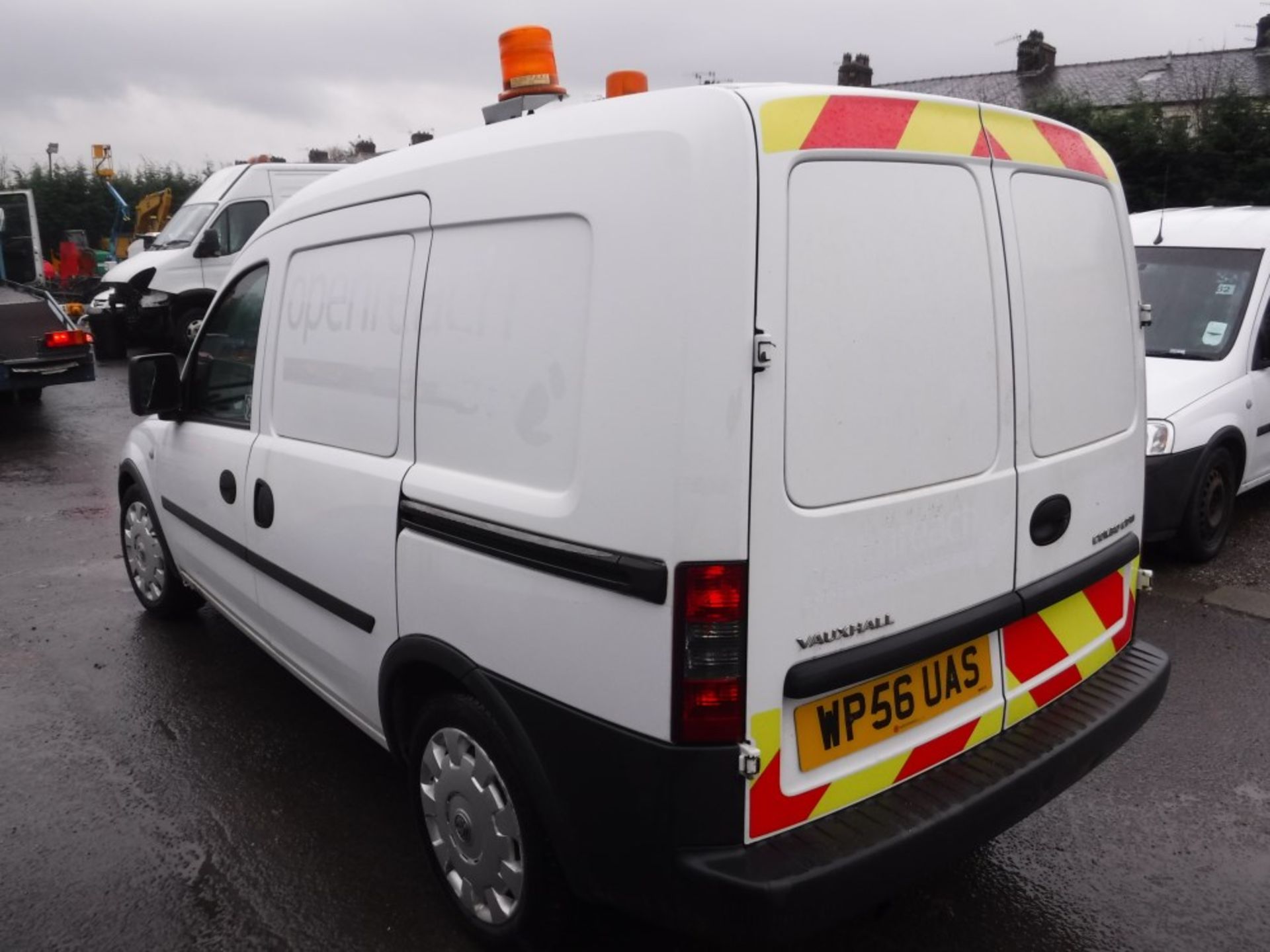 56 reg VAUXHALL COMBO 2000 CDTI VAN, 1ST REG 01/07, TEST 12/16, 177404M WARRANTED, V5 HERE, 1 - Image 3 of 5