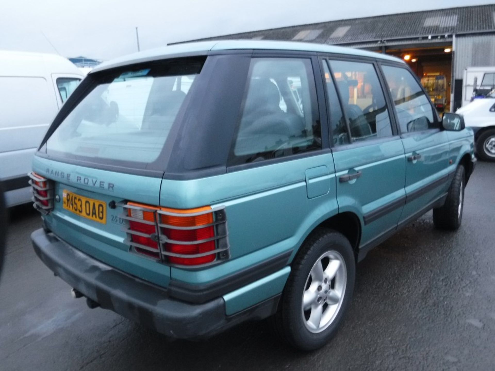 R reg RANGEROVER 2.5 DSE AUTO ESTATE, 1ST REG 08/97, TEST 10/16, 143343M WARRANTED, V5 HERE, 7 - Image 4 of 5