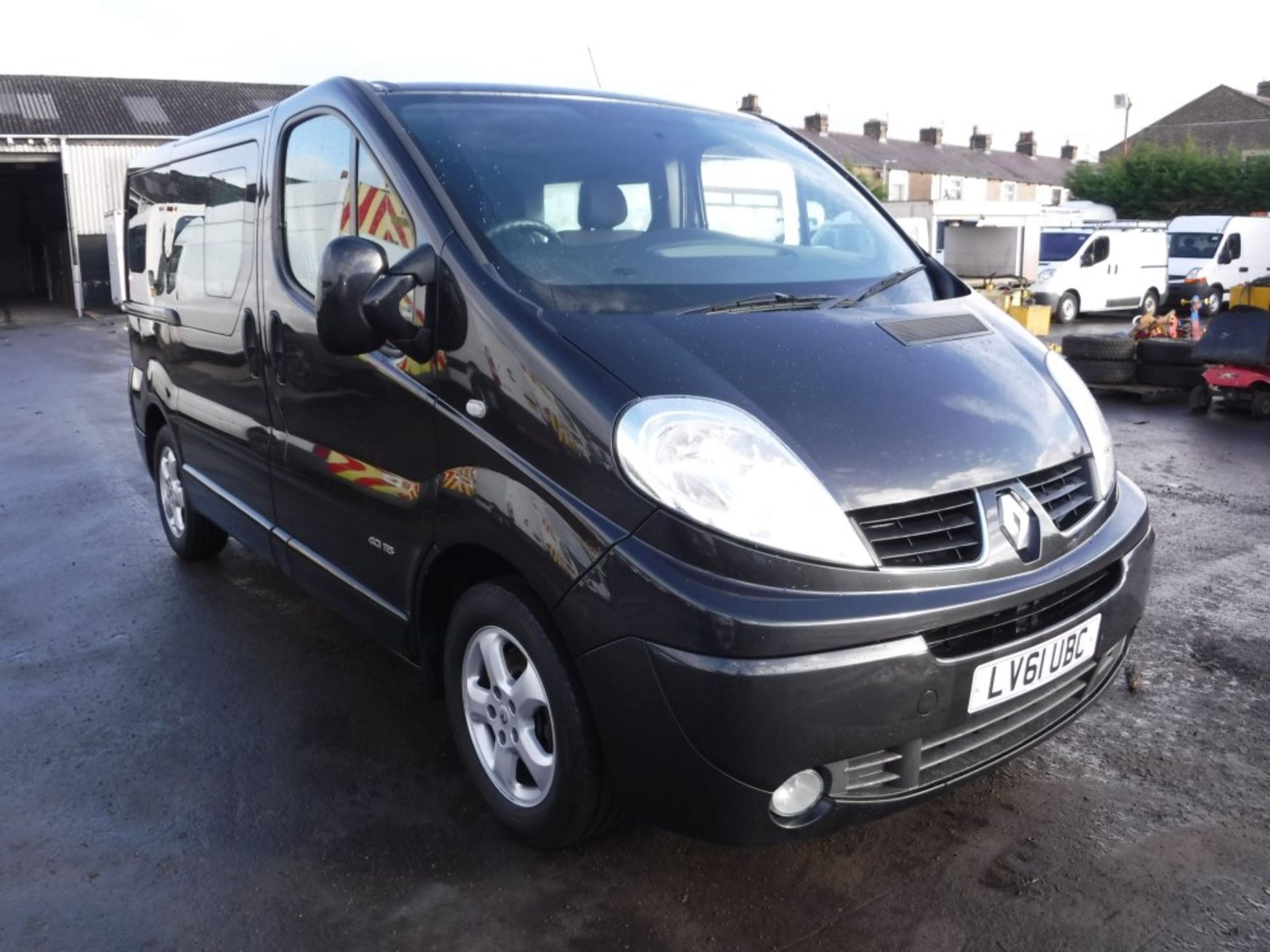 61 reg RENAULT TRAFIC SL27 SPORT DCI, 1ST REG 01/12, TEST 12/15, 162716M WARRANTED, V5 HERE, 1 OWNER