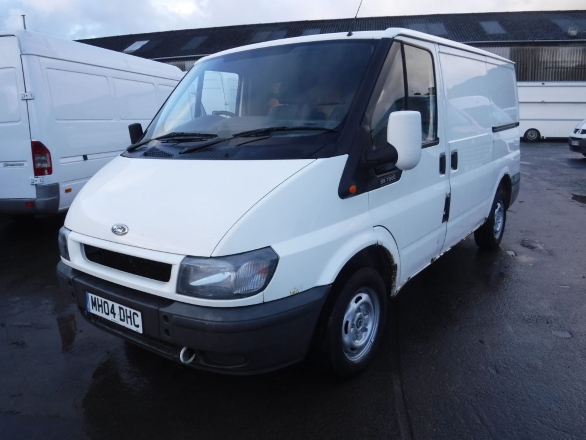 04 reg FORD TRANSIT 260 SWB, 1ST REG 08/04, 101391M NOT WARRANTED, V5 HERE, 4 FORMER KEEPERS [NO - Image 2 of 5
