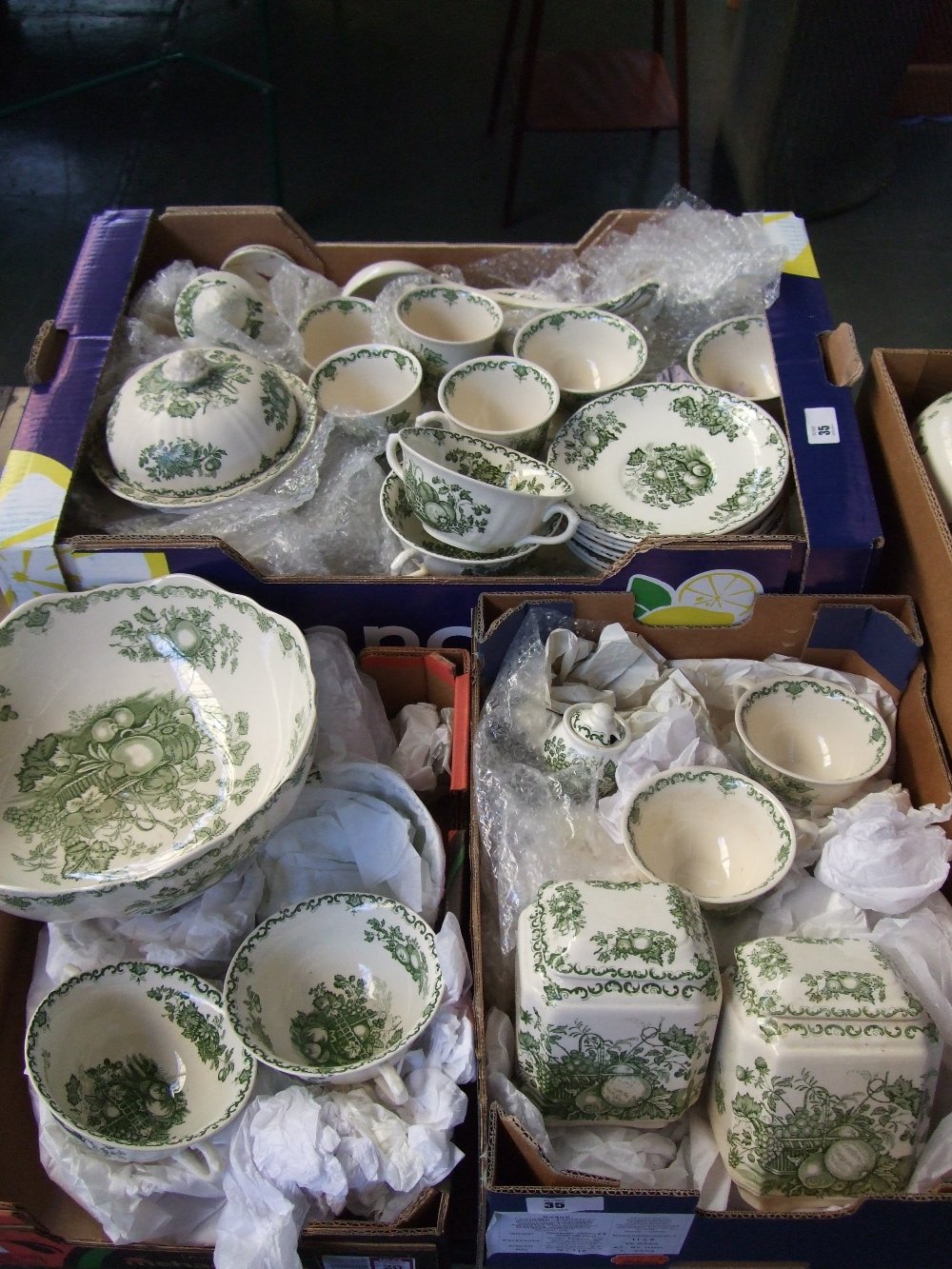 A large quantity of Mason's Ironstone 'F - Image 3 of 3