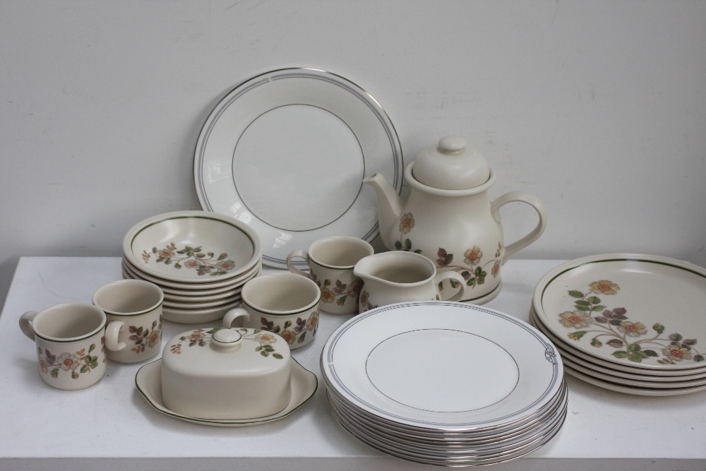 A large quantity of Marks and Spencer 'Autumn Leaves' pattern tea service including three teapots, - Image 2 of 2