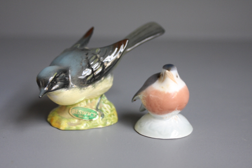 A Beswick figure of a Gray Wagtail with