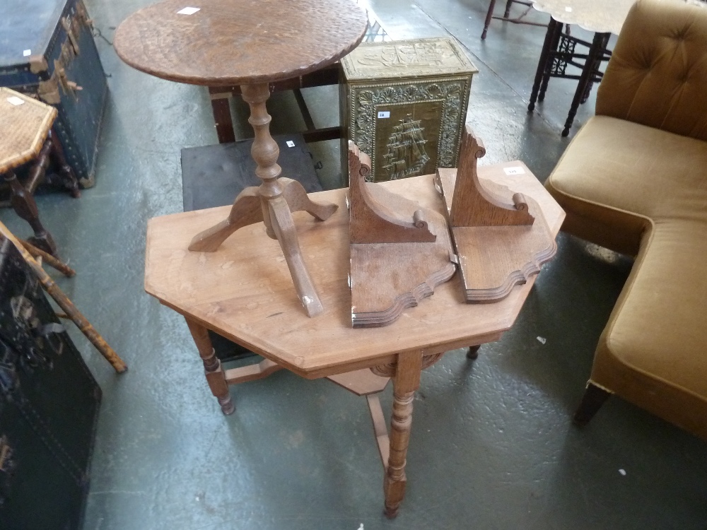 A pair of oak serpentine oak brackets, with a very small 19th cenuty elm tripod table, - Image 2 of 3