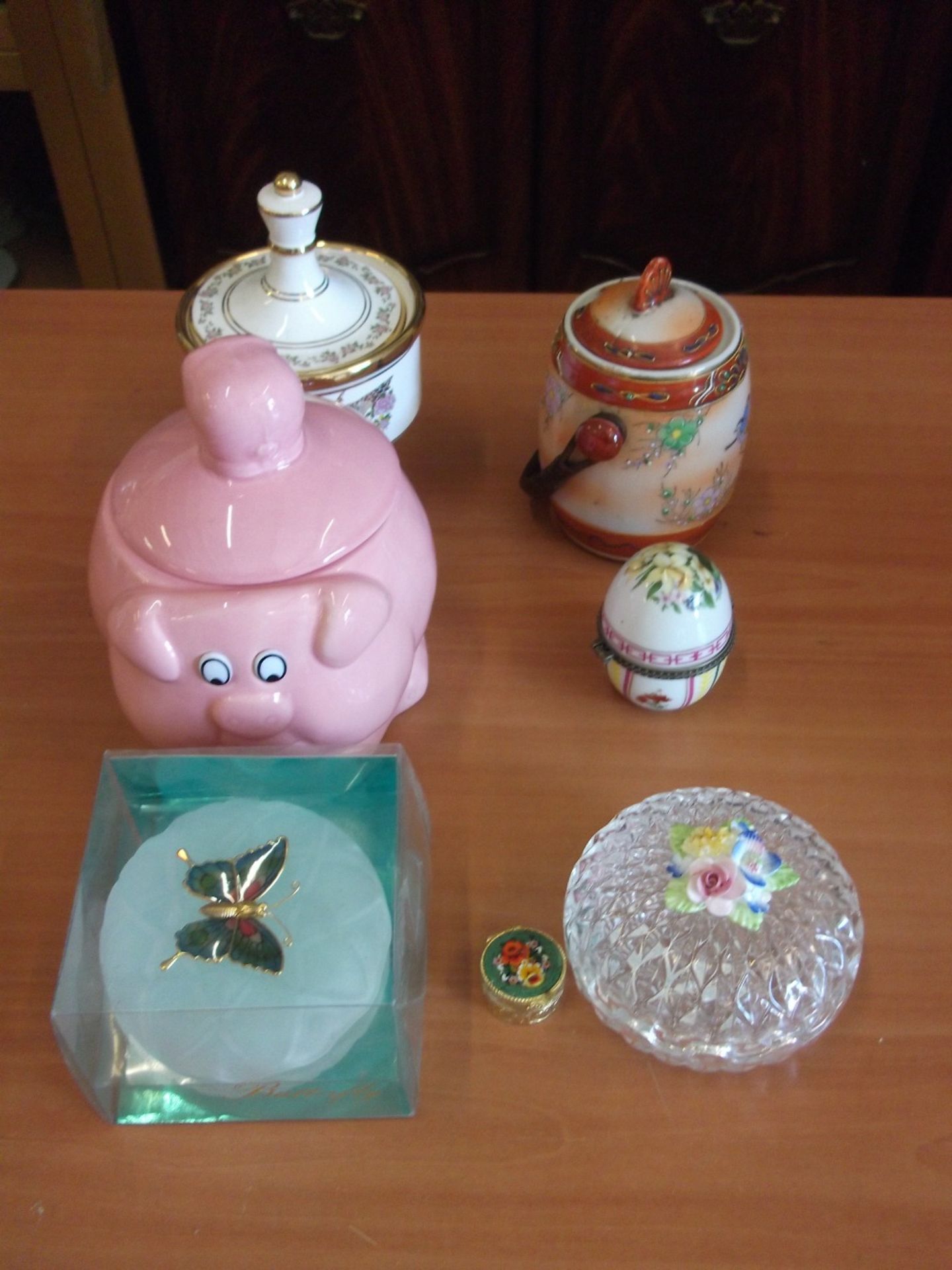 Lot of Lidded Pots and Trinket Boxes