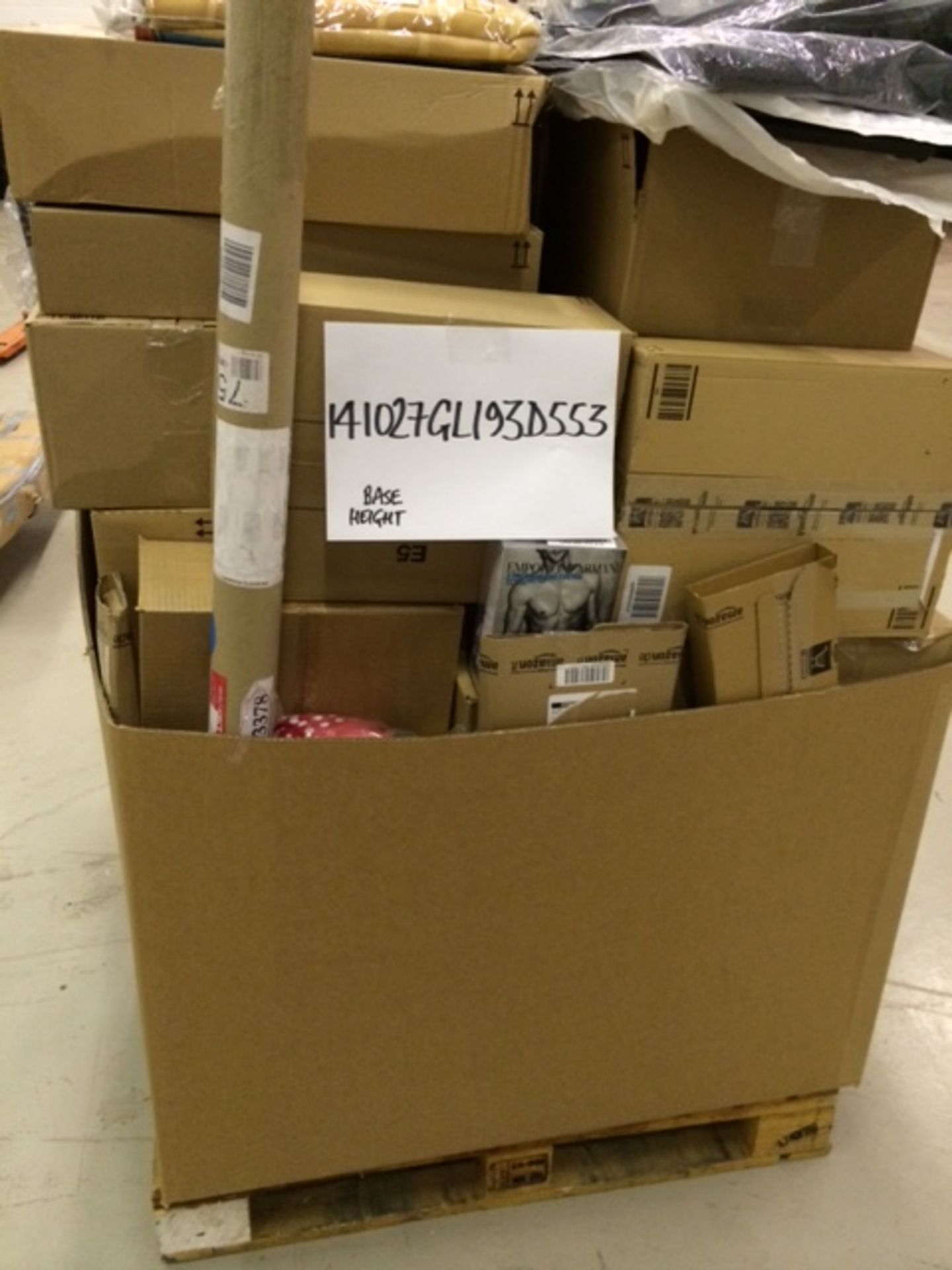 Pallet of Major Online Retailer Surplus Stock/Returns Containing Apparel.  Please Click The Link - Image 2 of 2