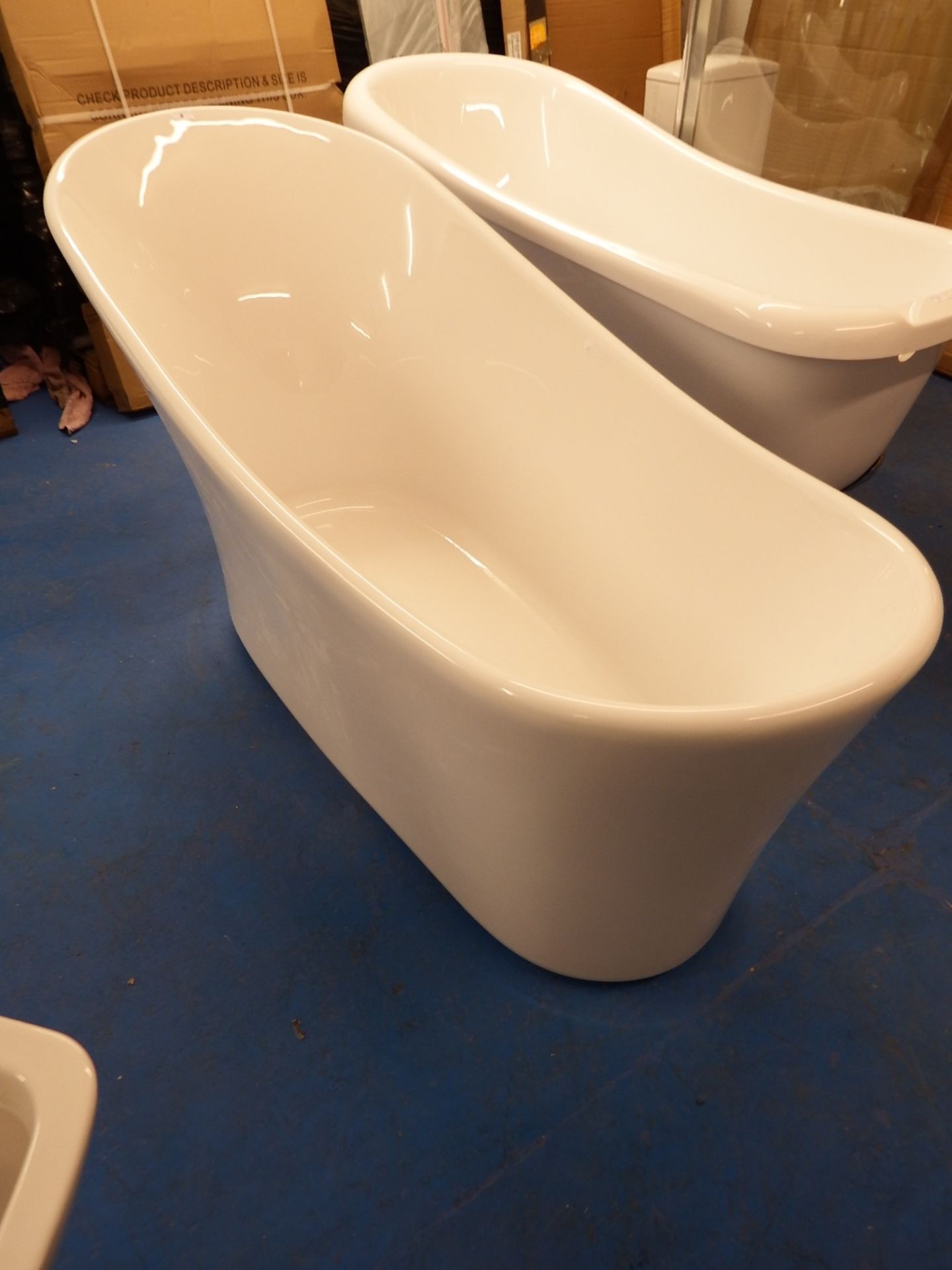 1600x680 contemporary single skinned slipper bath (B-Grade) - Image 3 of 3