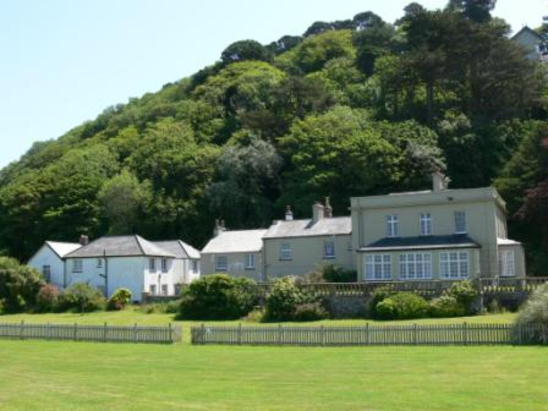 The Manor House, Manor Green, Lynmouth, Devon, EX35 6EN North Devon LEASEHOLD COASTAL DETACHED MANOR